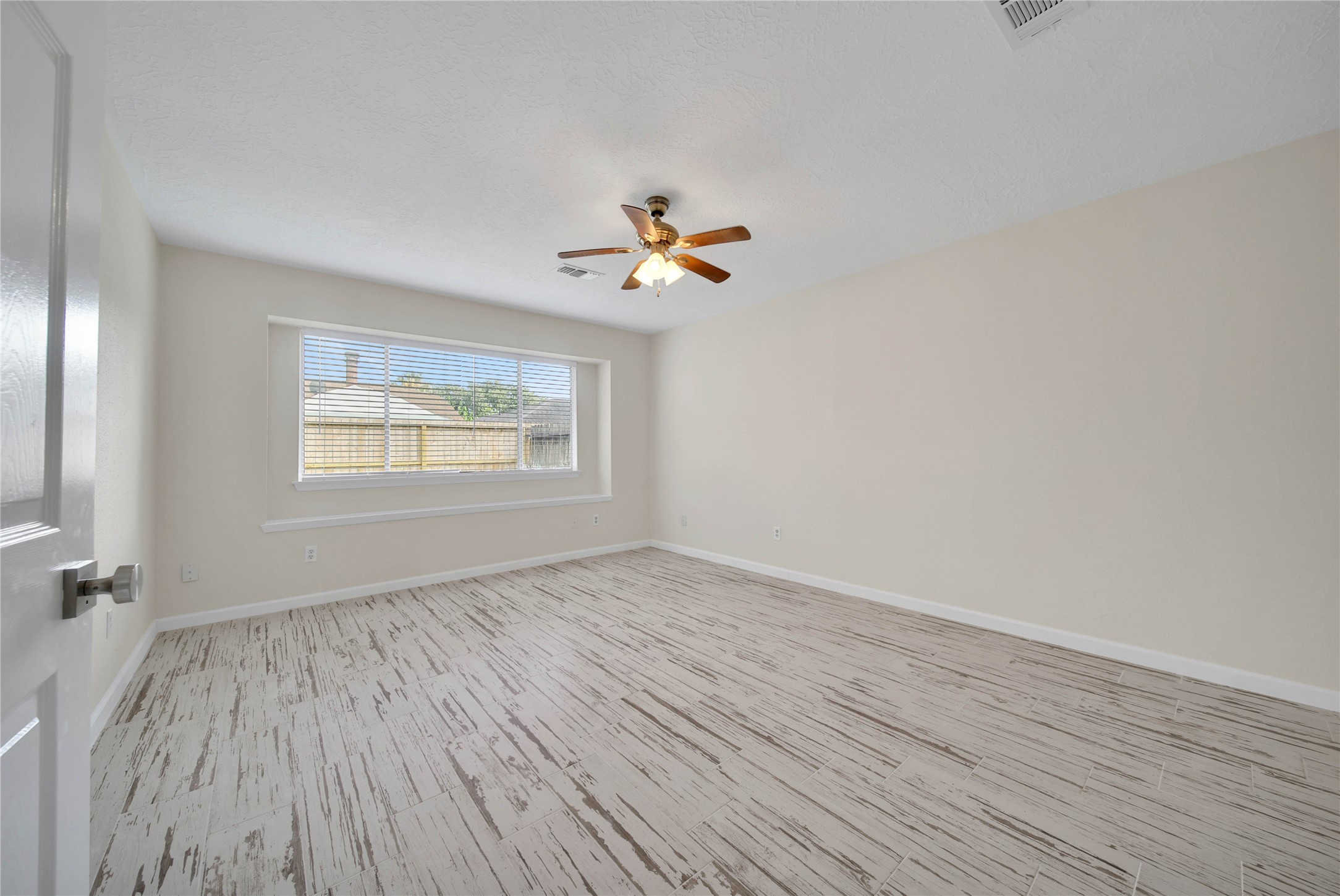 10904 Birch Drive Property Photo 27