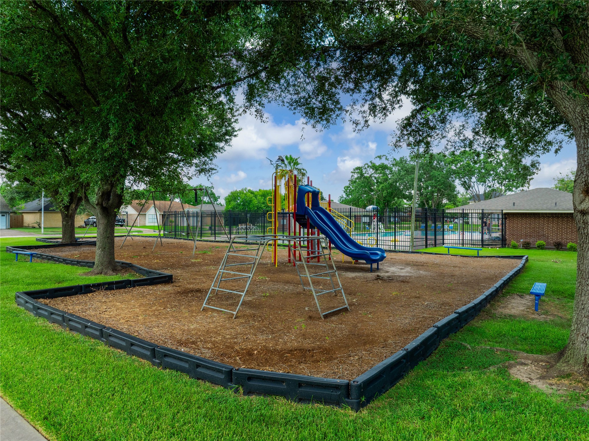 10904 Birch Drive Property Photo 42