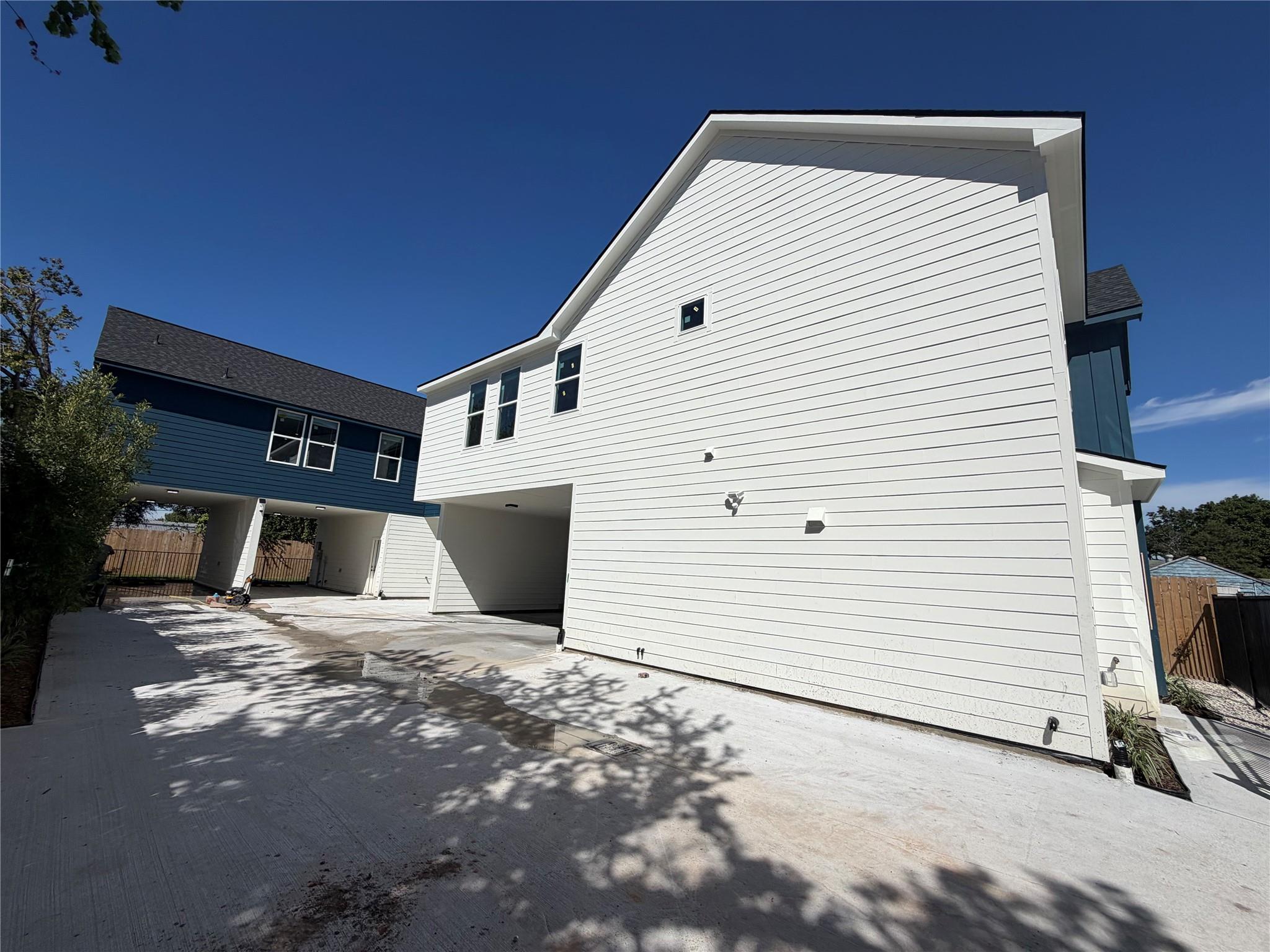 2603 Terry Street C Property Photo 4