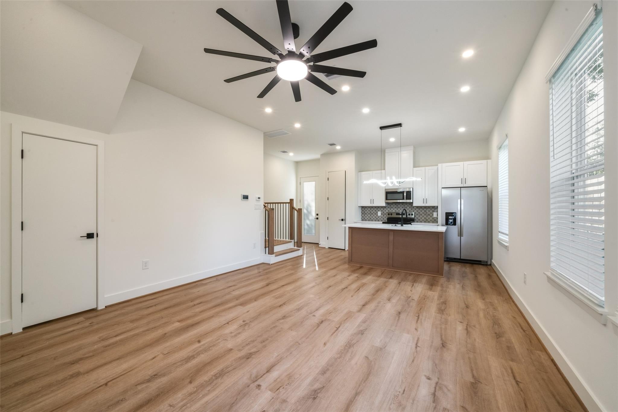 2603 Terry Street C Property Photo 12