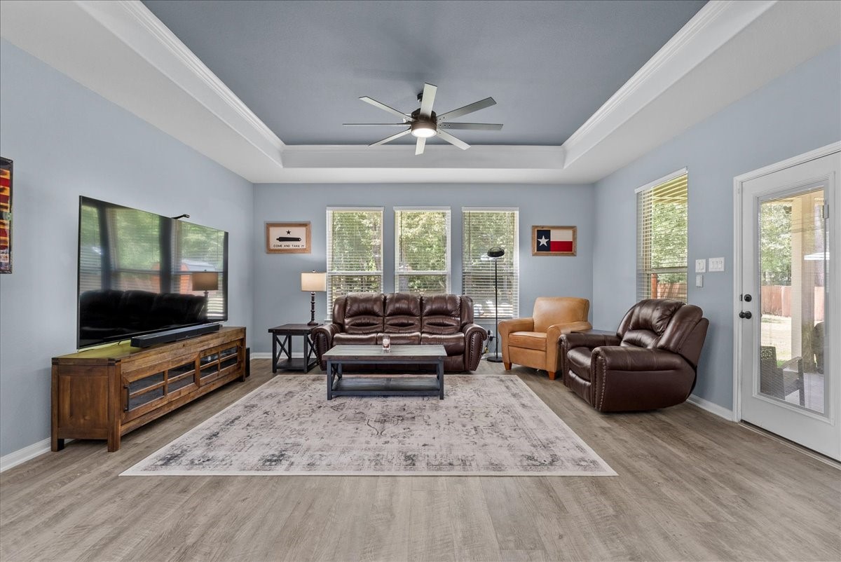 28619 Riverside Crest Lane Property Photo 5