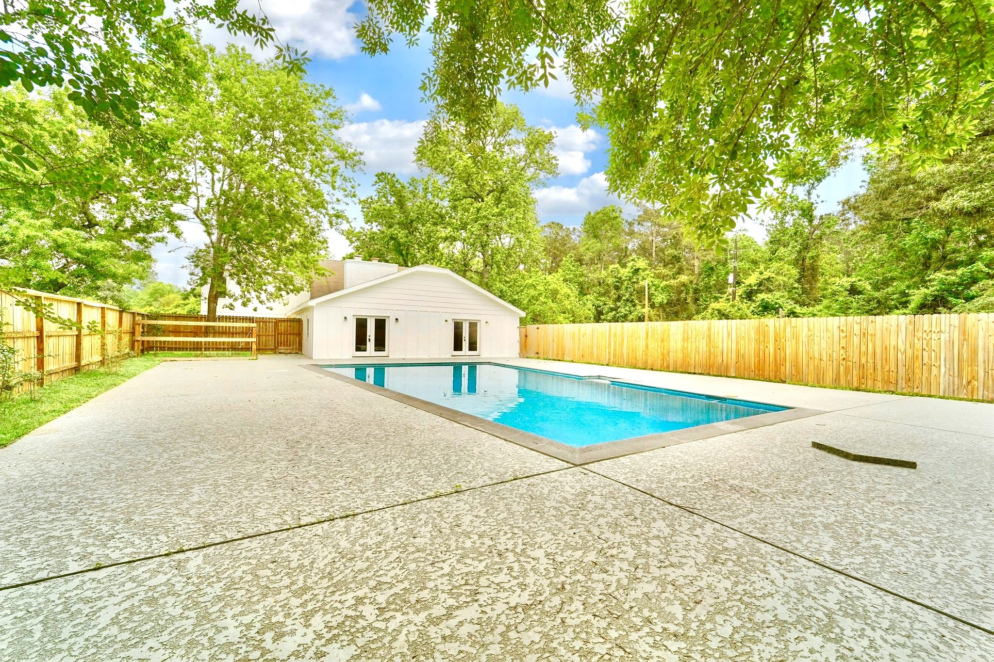 32606 Glenda Drive Property Photo 44