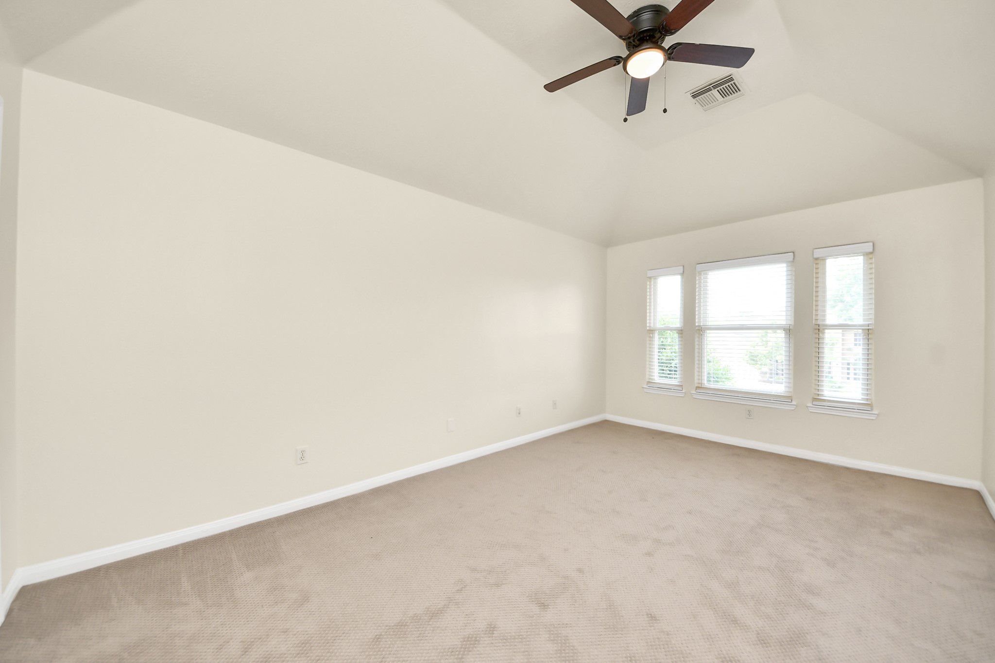 214 Willards Way Property Photo 37