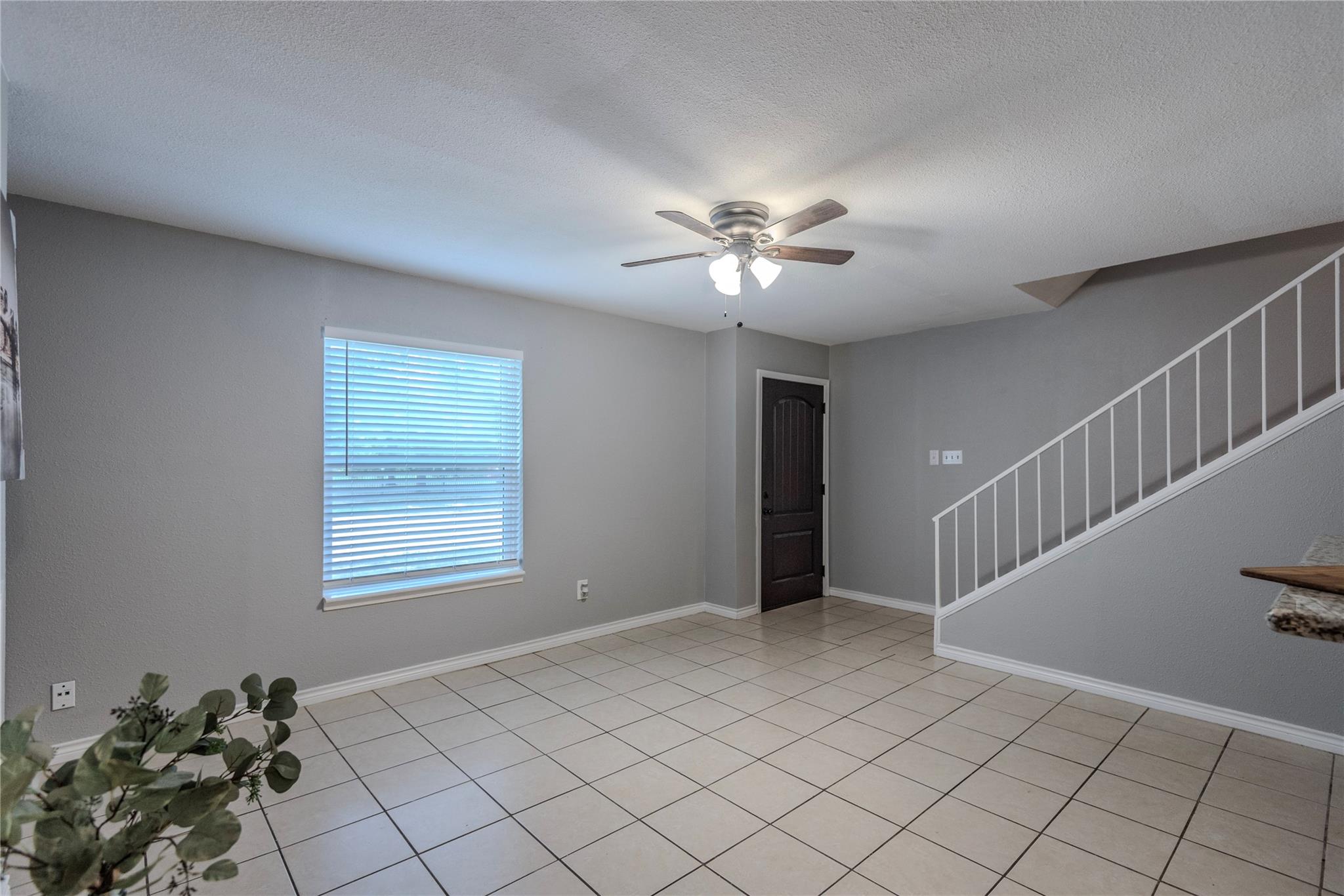 720 Memorial Mews Street Property Photo 18