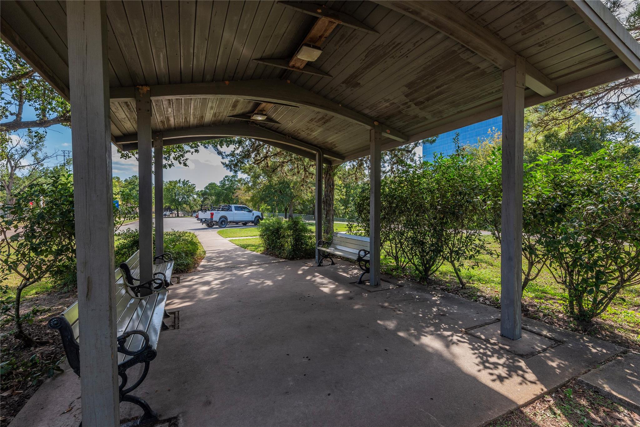 720 Memorial Mews Street Property Photo 29