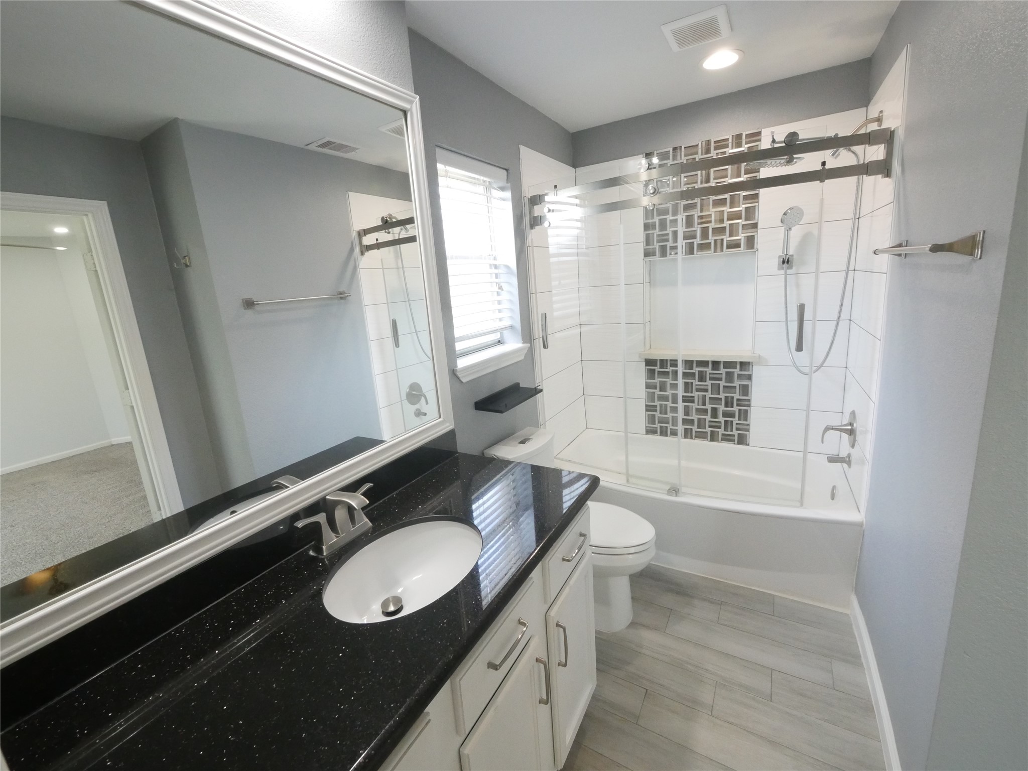 409 Seacrest Boulevard Property Photo 14