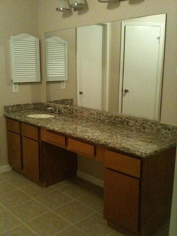 12511 Riverbend Property Photo 7