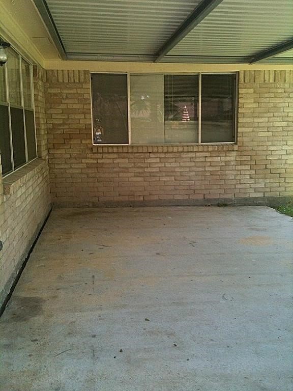 12511 Riverbend Property Photo 9