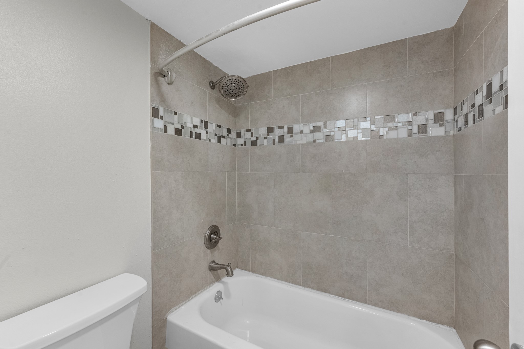 3525 Sage Rd 304 Property Photo 21