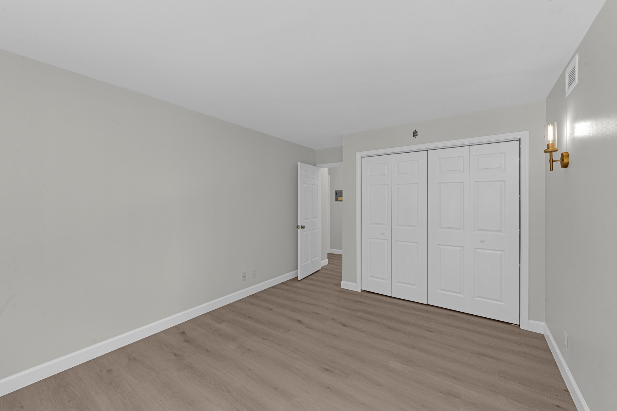 3525 Sage Rd 304 Property Photo 25
