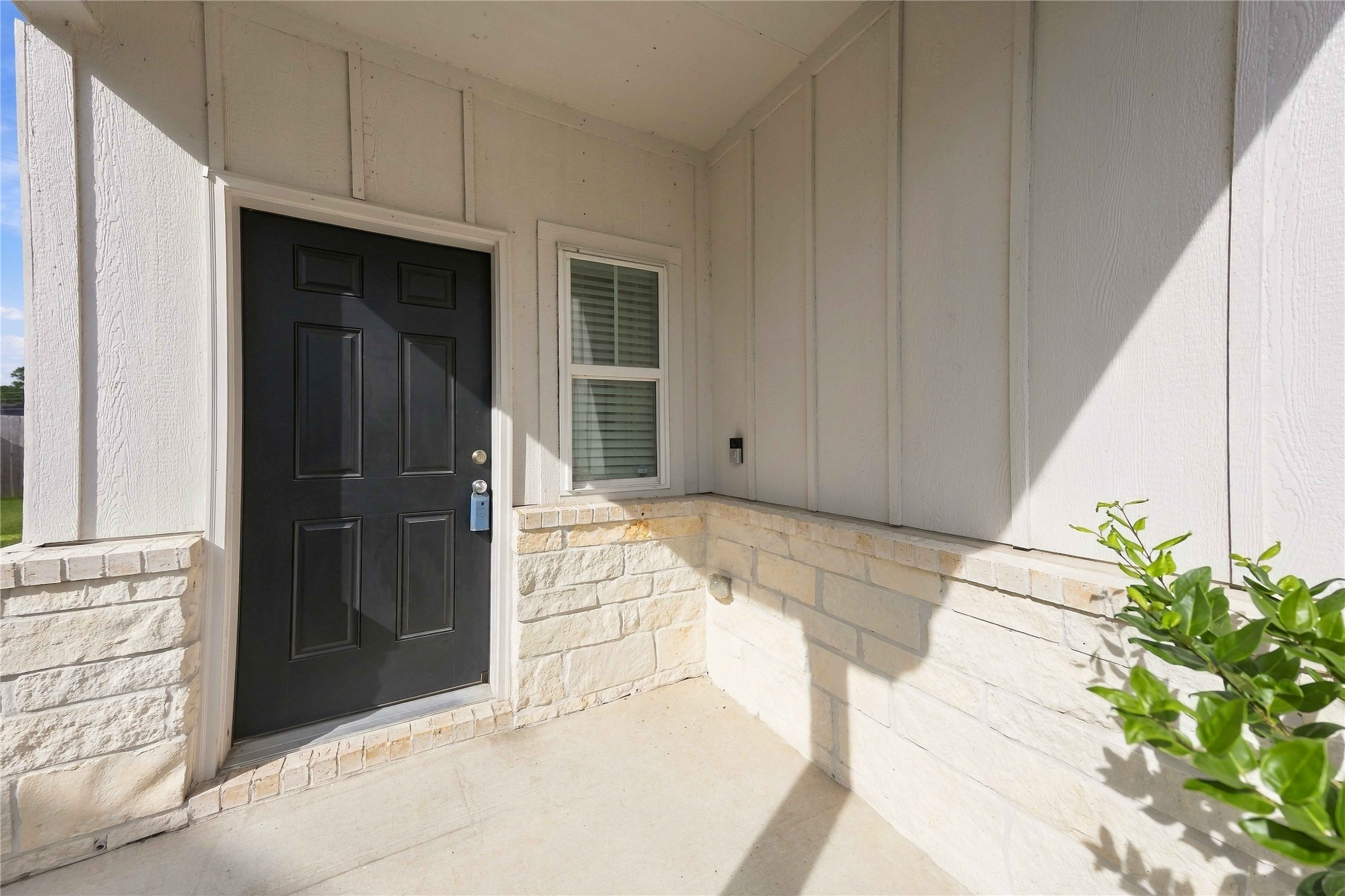 24520 Canyon Strata Lane Property Photo 3