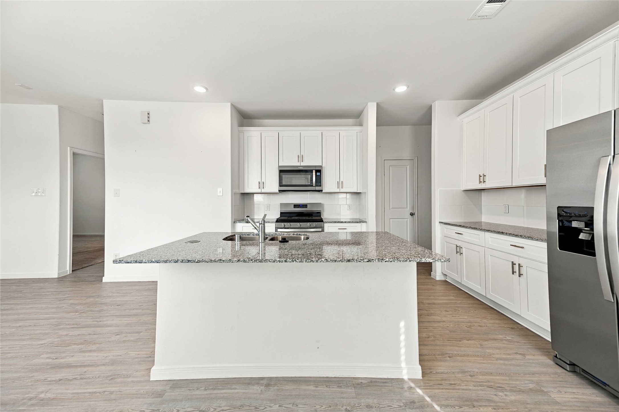 24520 Canyon Strata Lane Property Photo 7