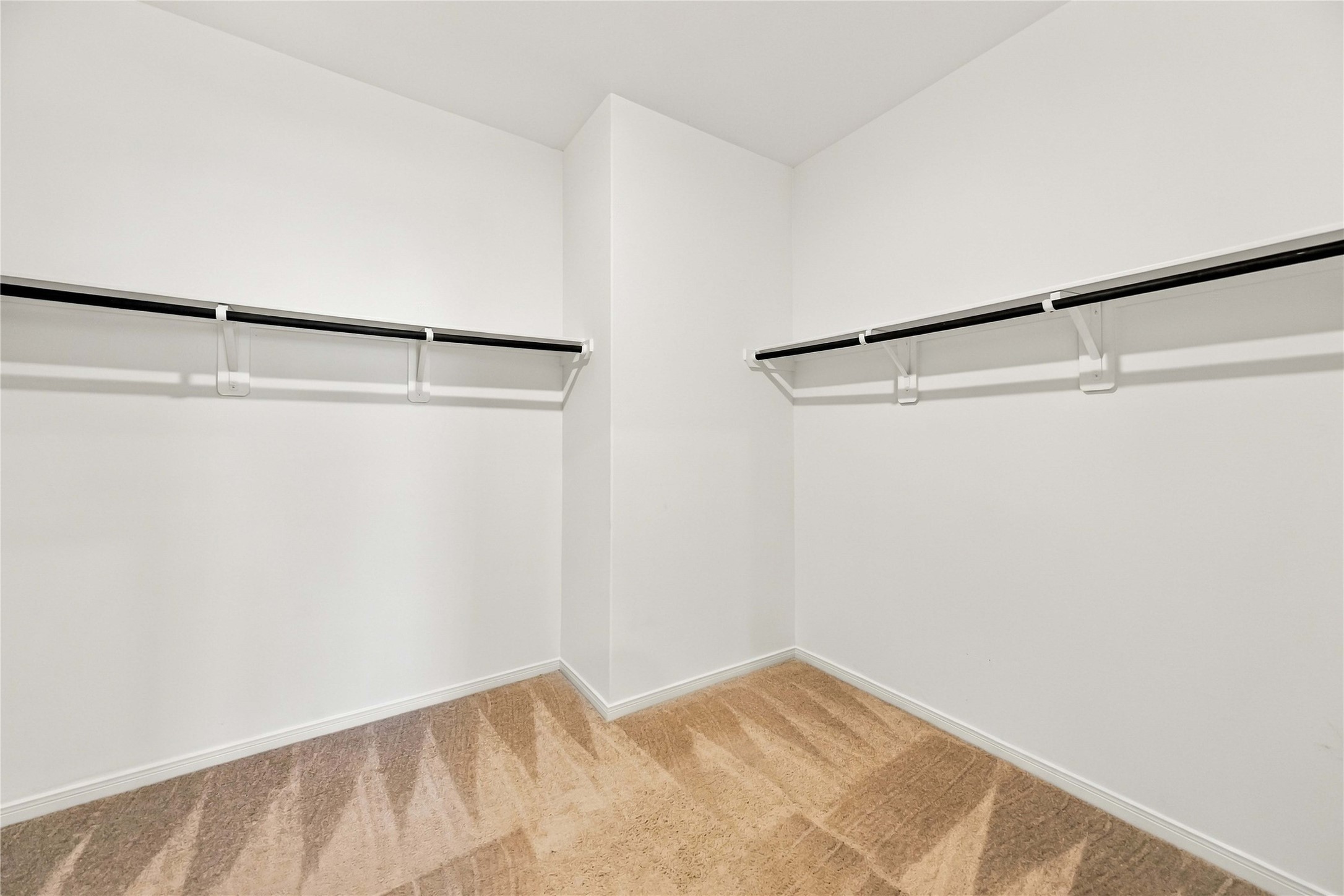 24520 Canyon Strata Lane Property Photo 14