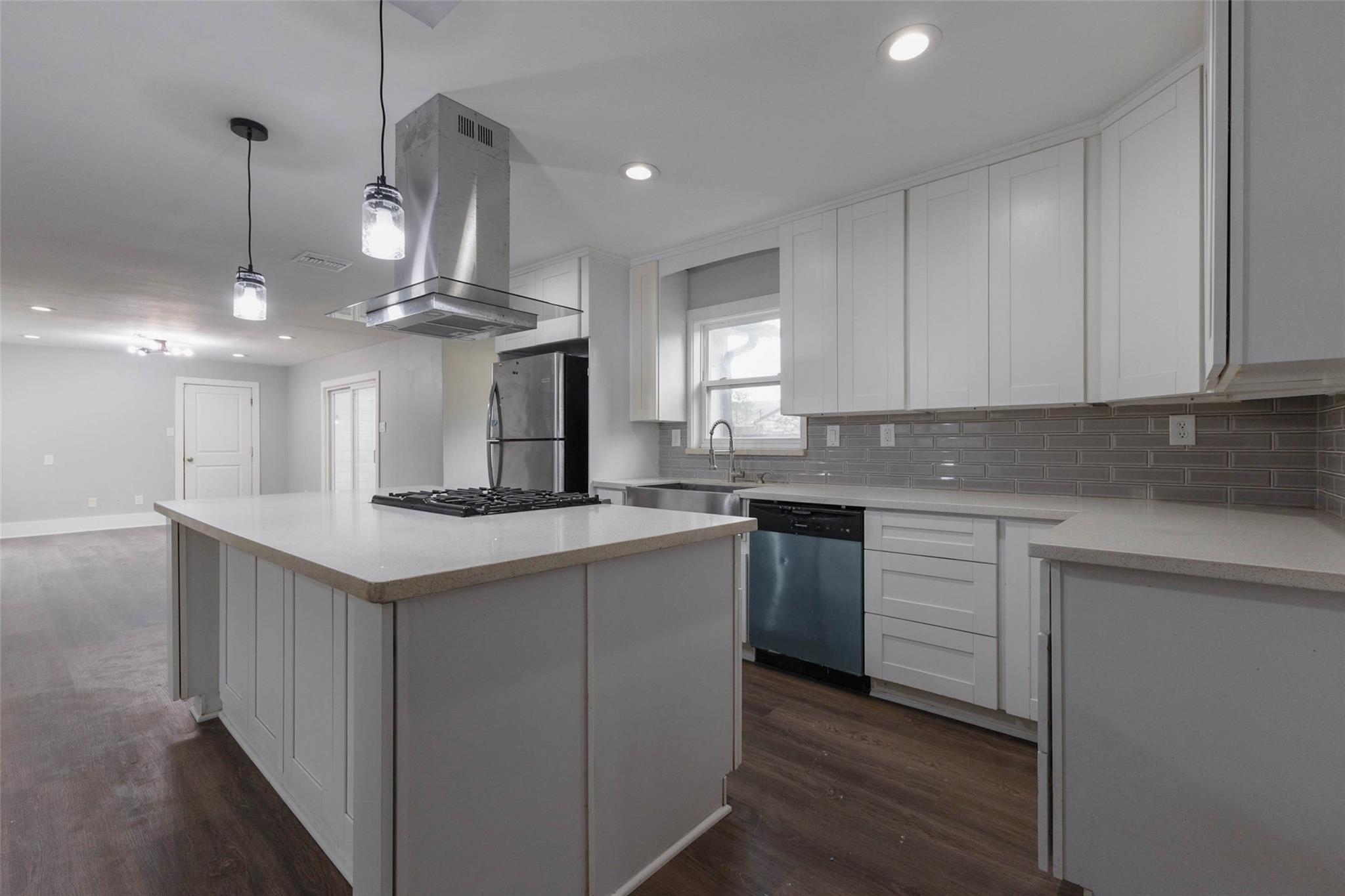 10026 Whiteside Lane Property Photo 12