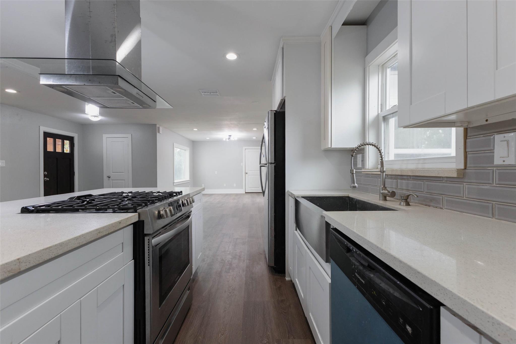 10026 Whiteside Lane Property Photo 13