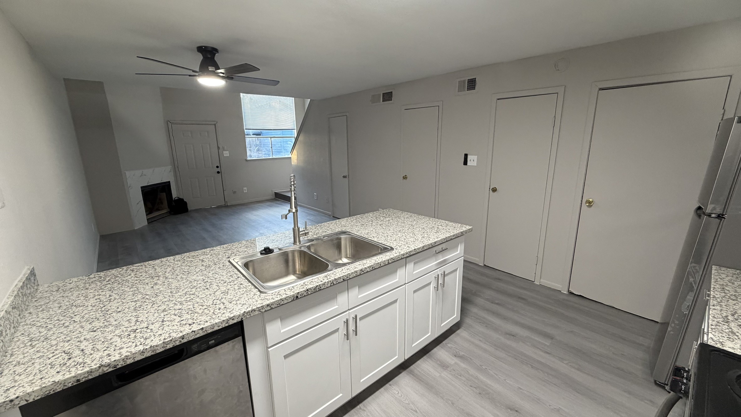 10001 Westpark Drive 86 Property Photo 13