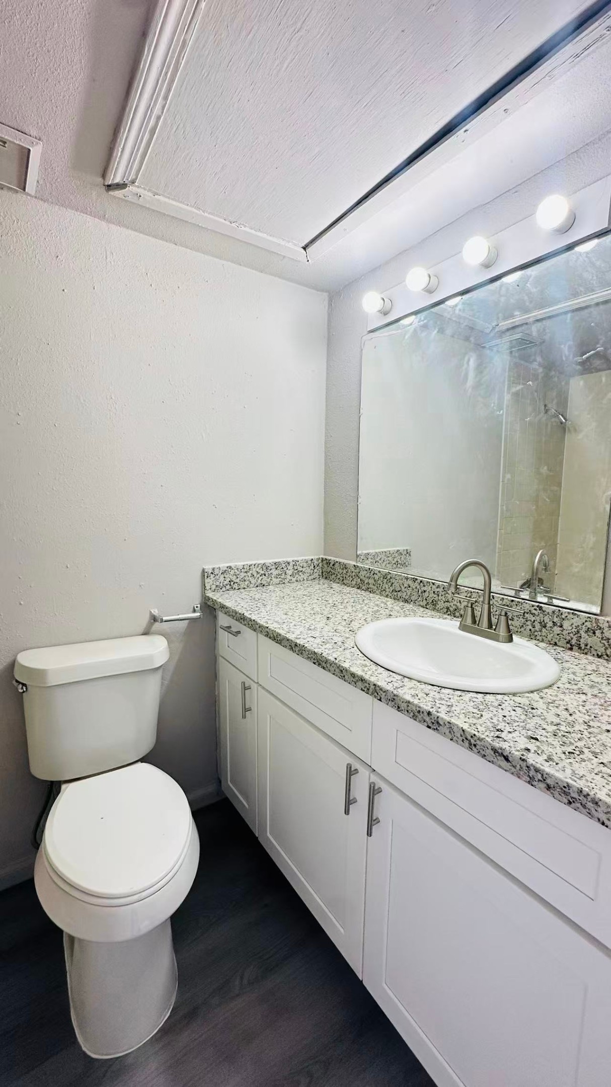 10001 Westpark Drive 86 Property Photo 17
