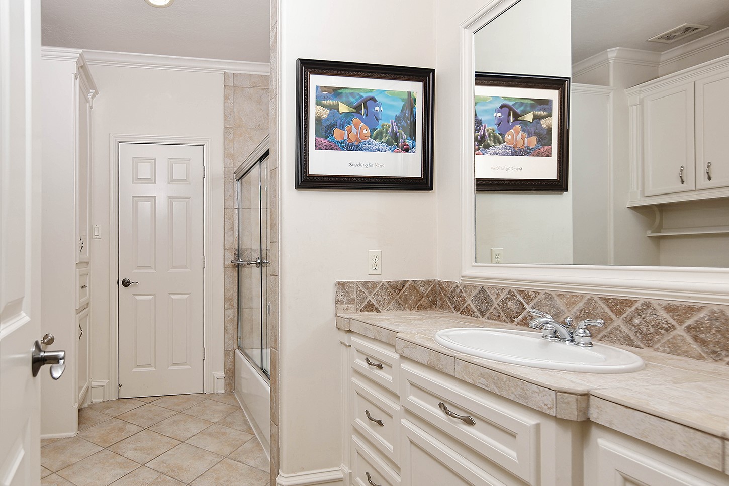 10 Snow Pond Place Property Photo 32