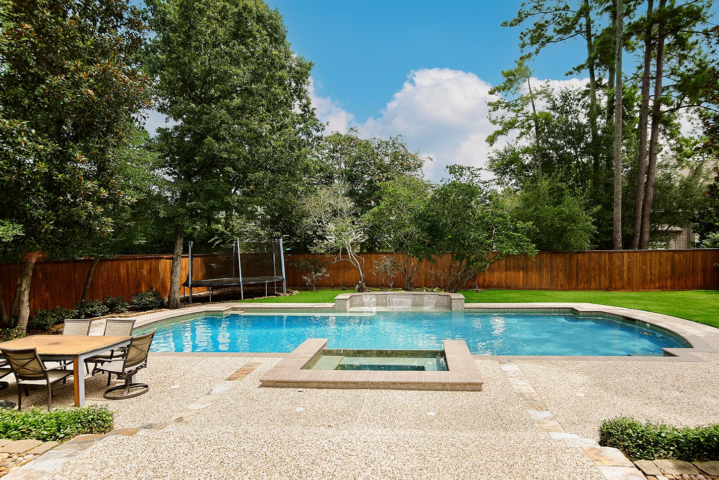 10 Snow Pond Place Property Photo 37