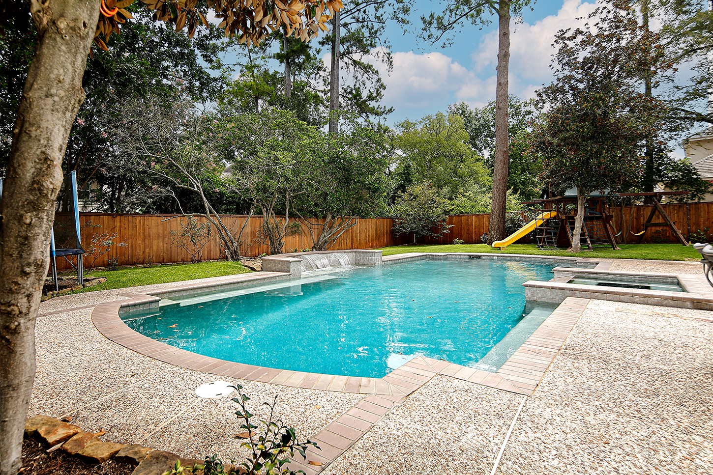 10 Snow Pond Place Property Photo 39