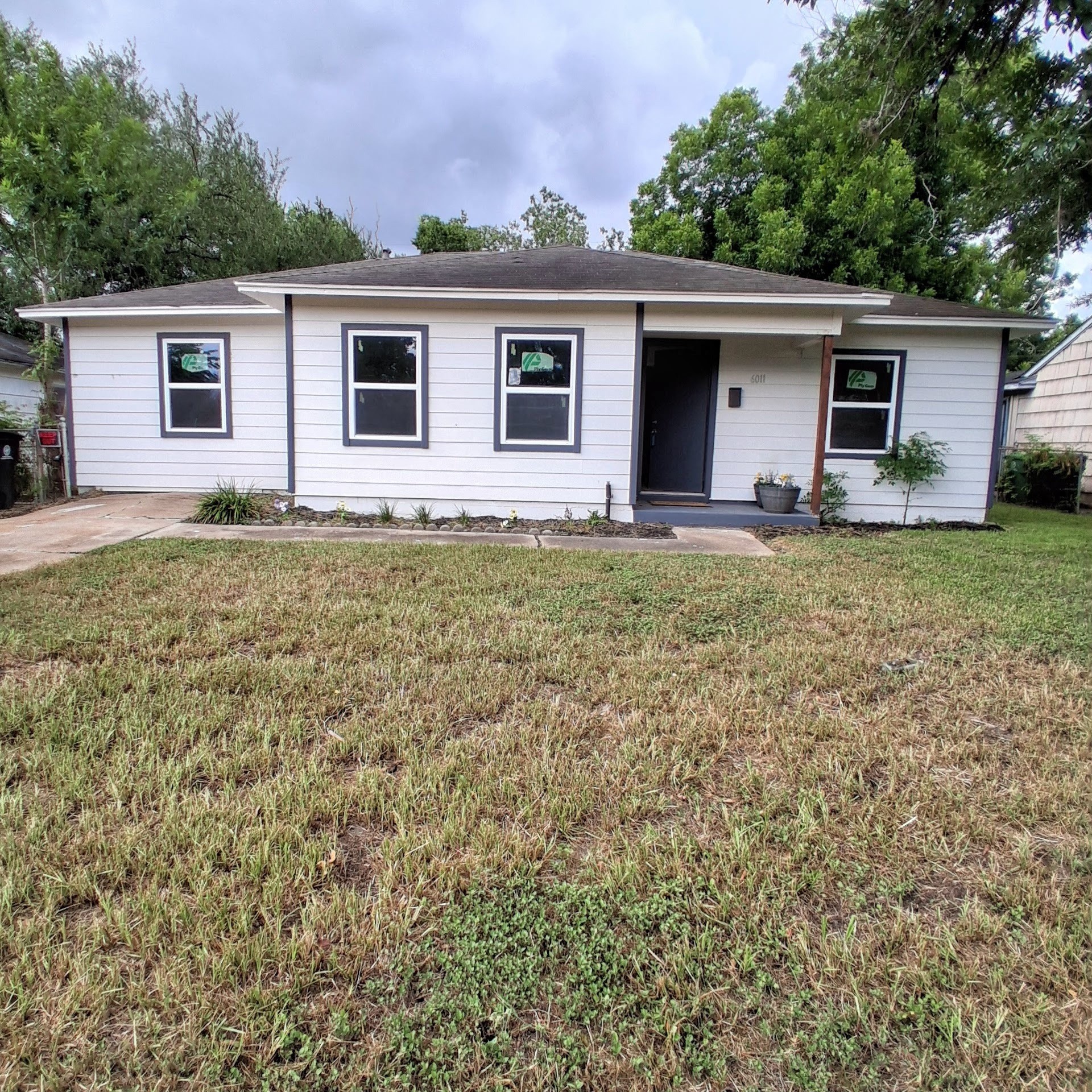 6011 Belmark Street Property Photo 5