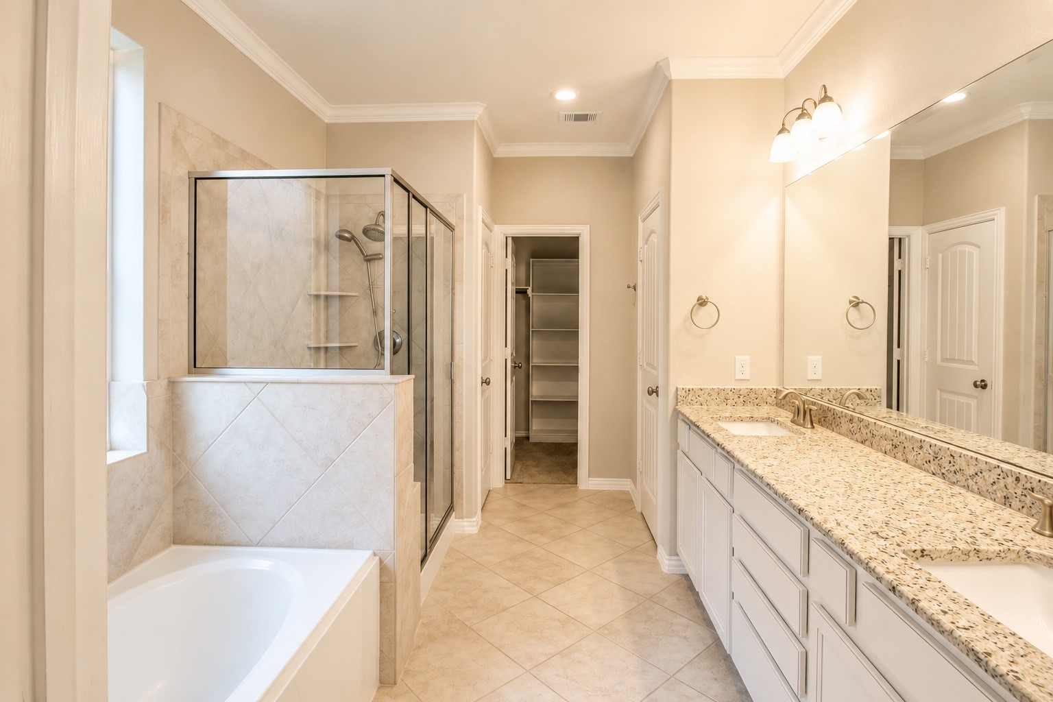 286 Capriccio Lane Property Photo 12