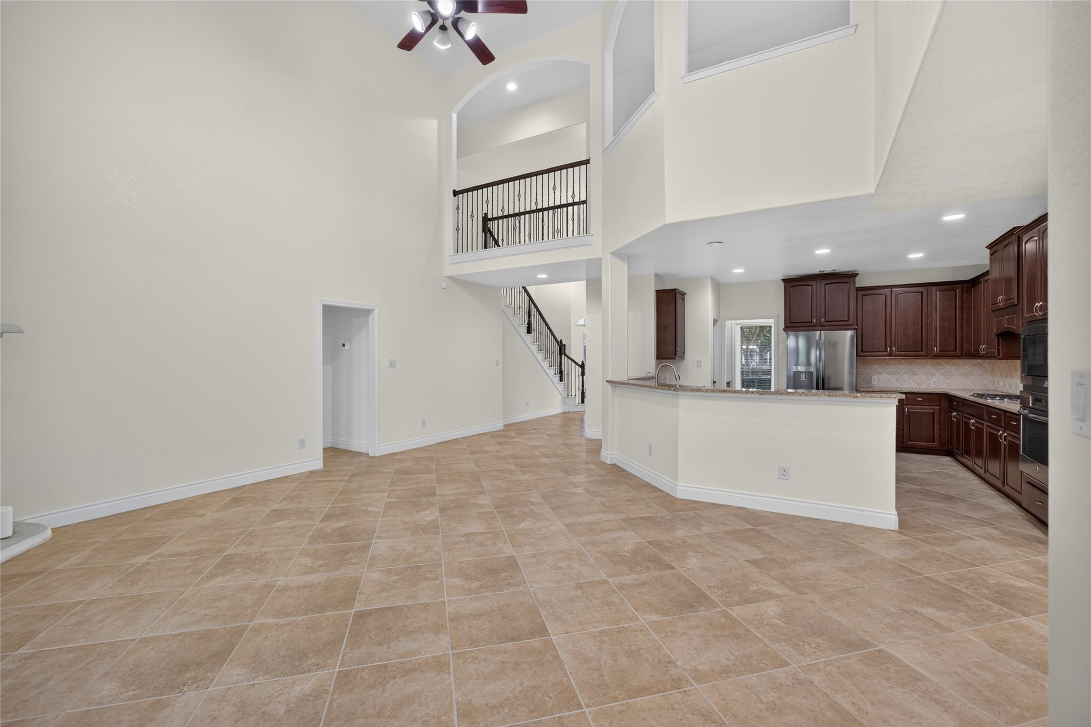 3505 Harvest Moon Lane Property Photo 9