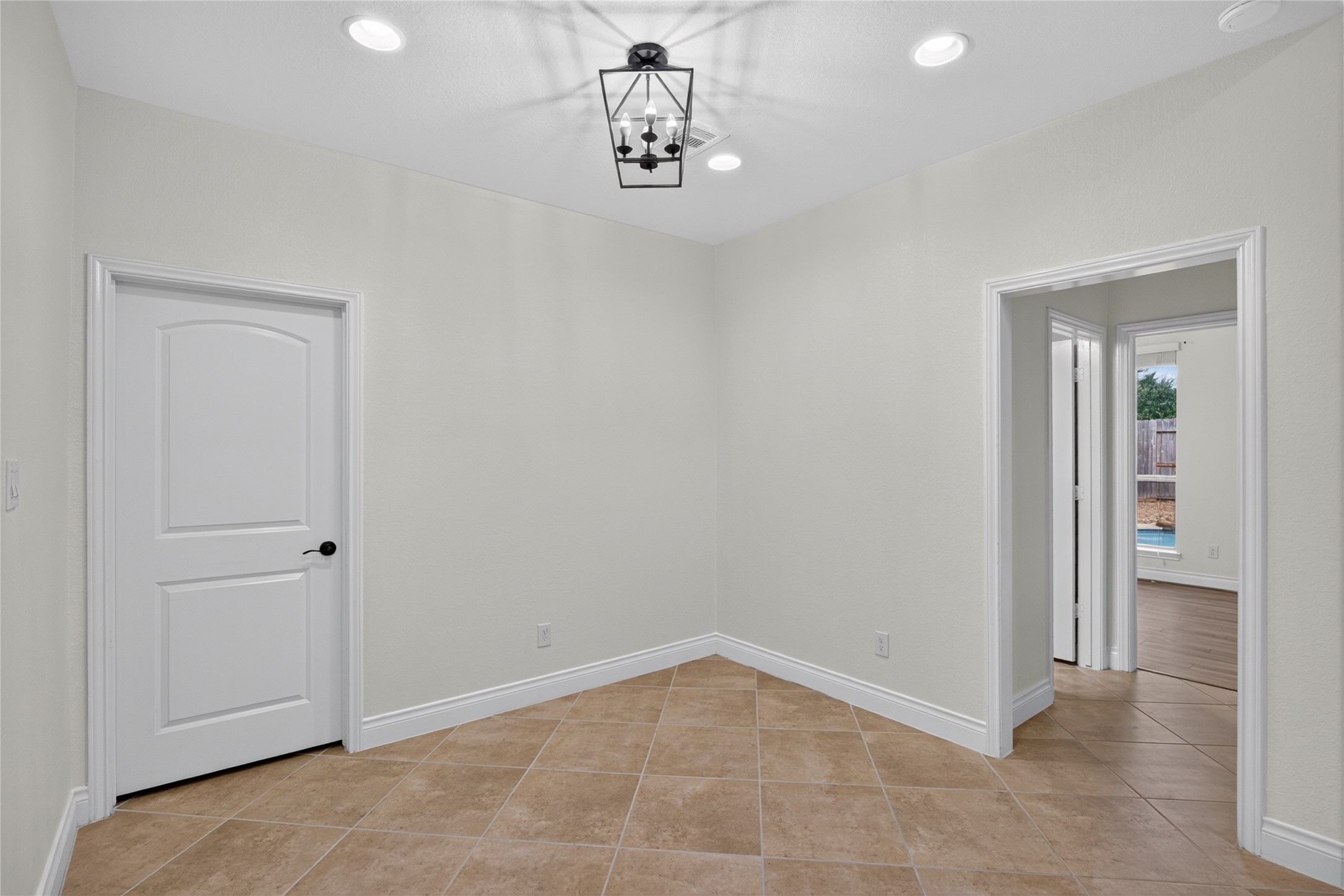 3505 Harvest Moon Lane Property Photo 10