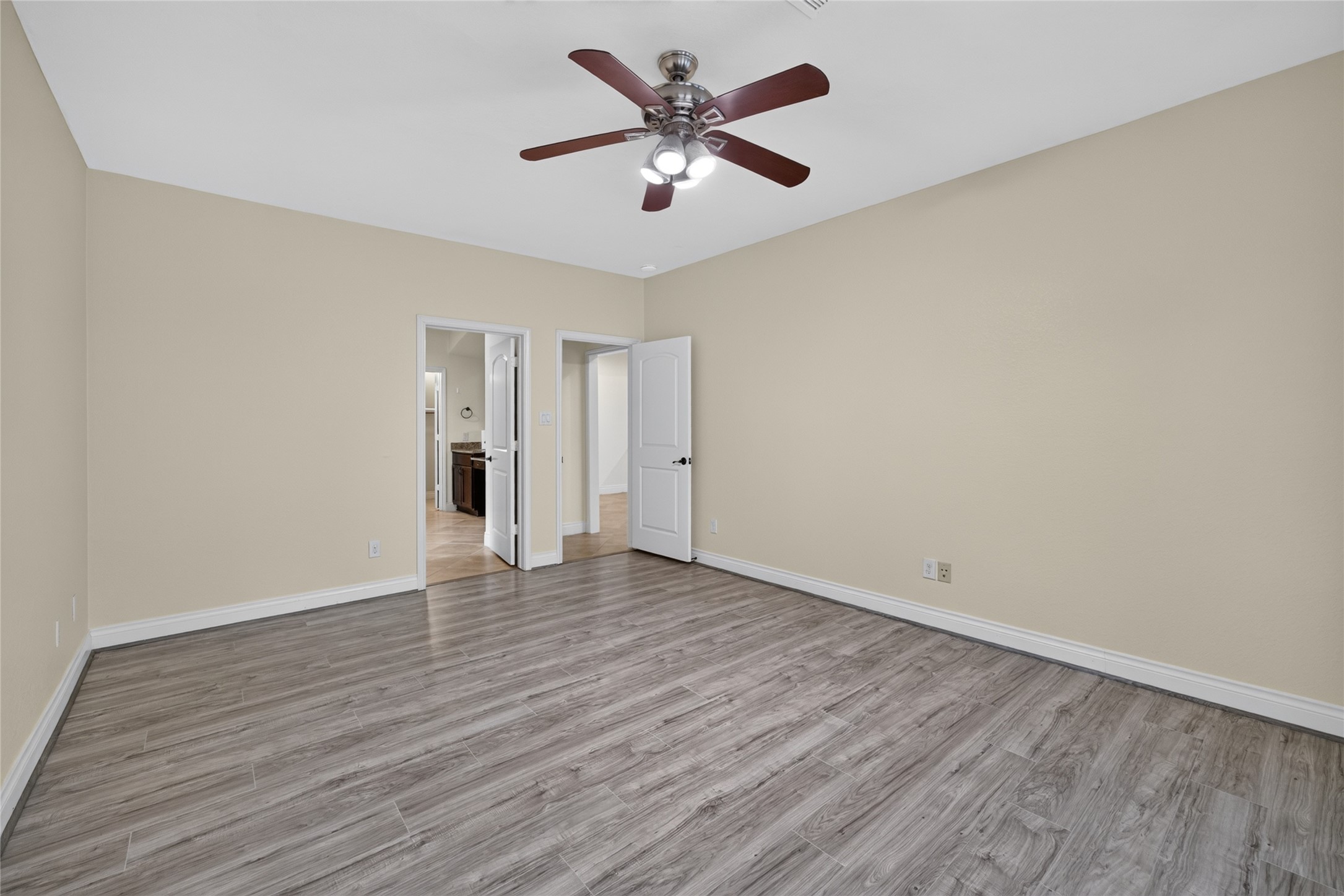 3505 Harvest Moon Lane Property Photo 12
