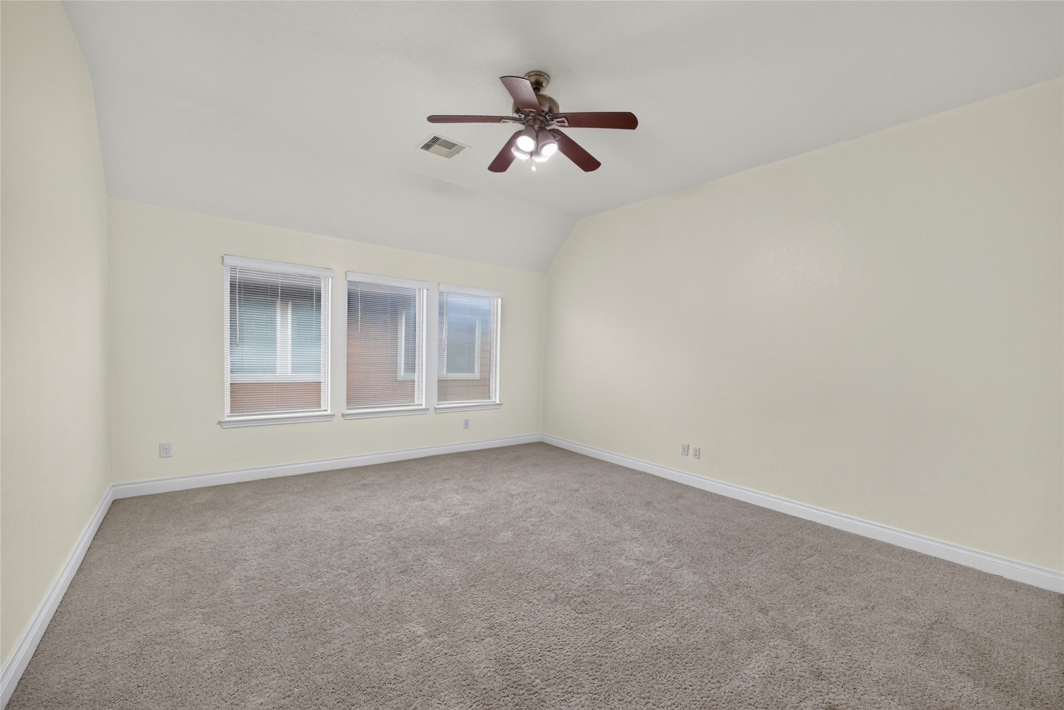 3505 Harvest Moon Lane Property Photo 14