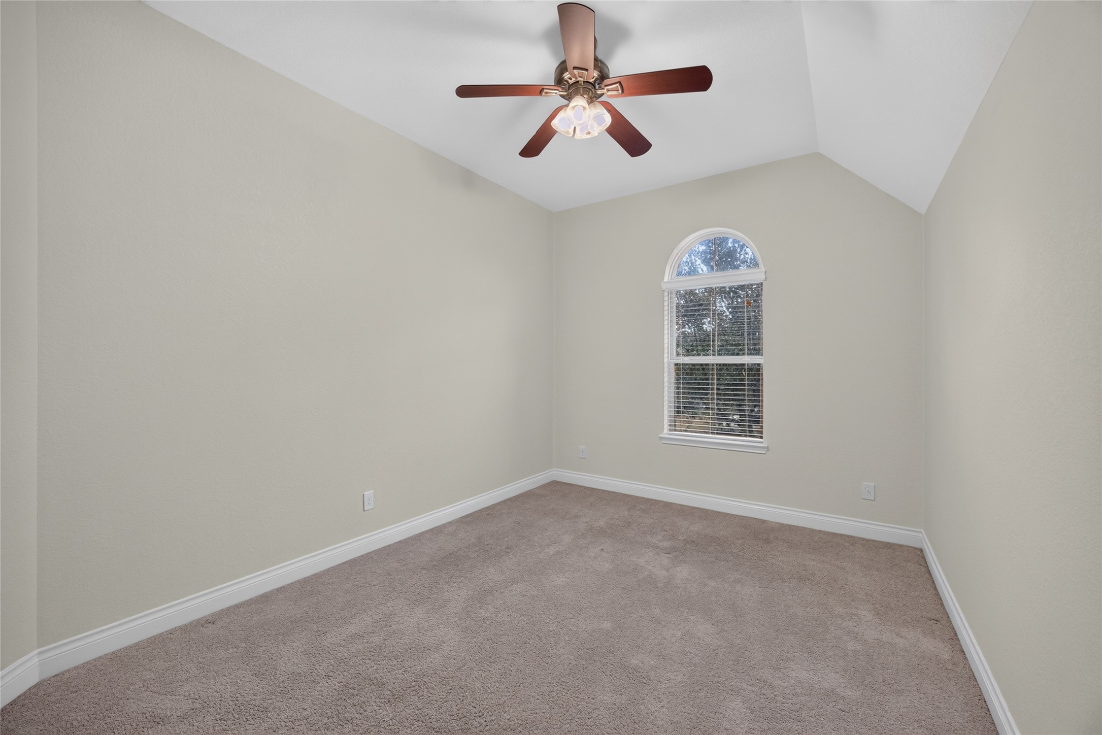 3505 Harvest Moon Lane Property Photo 16