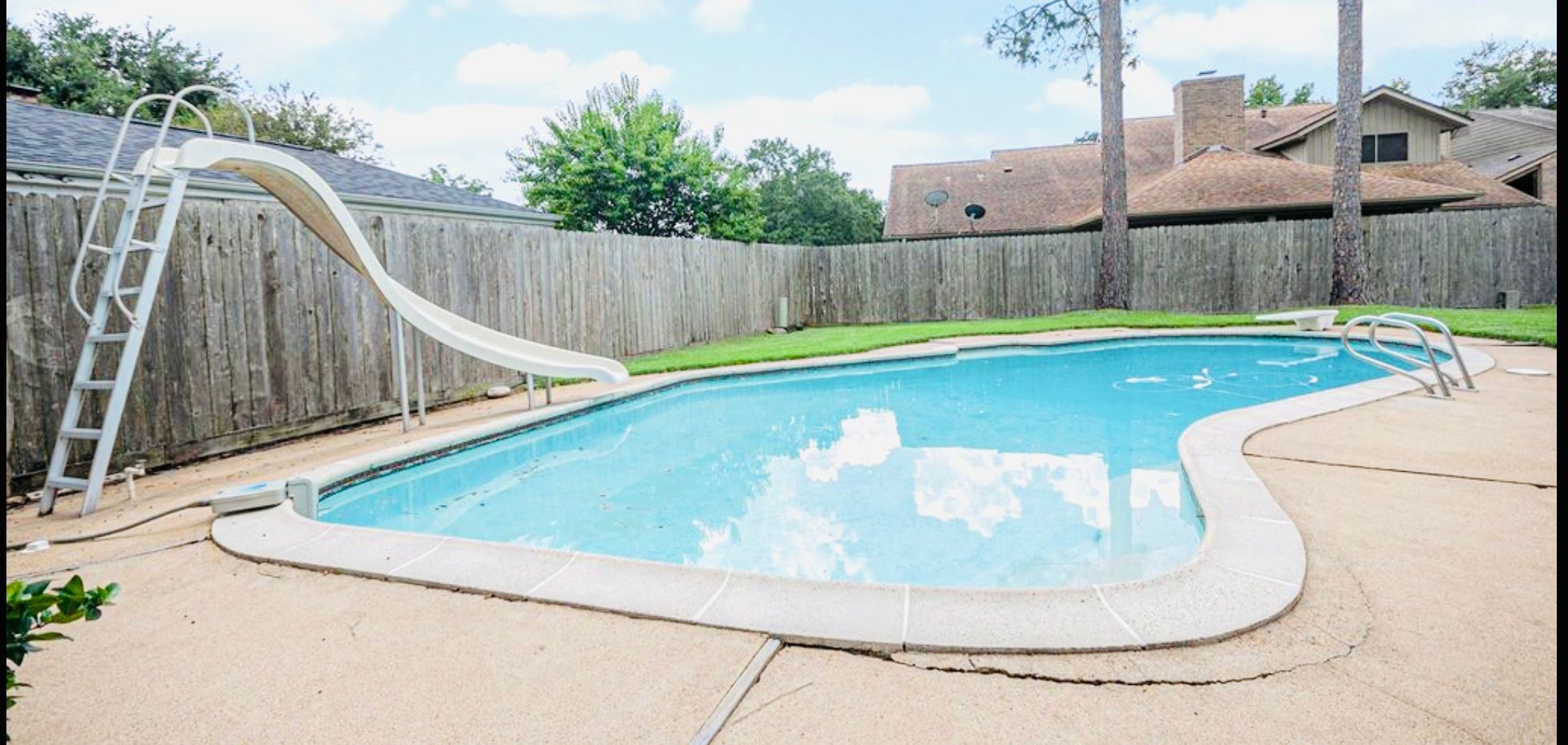 15014 Hollydale Drive Property Photo 19