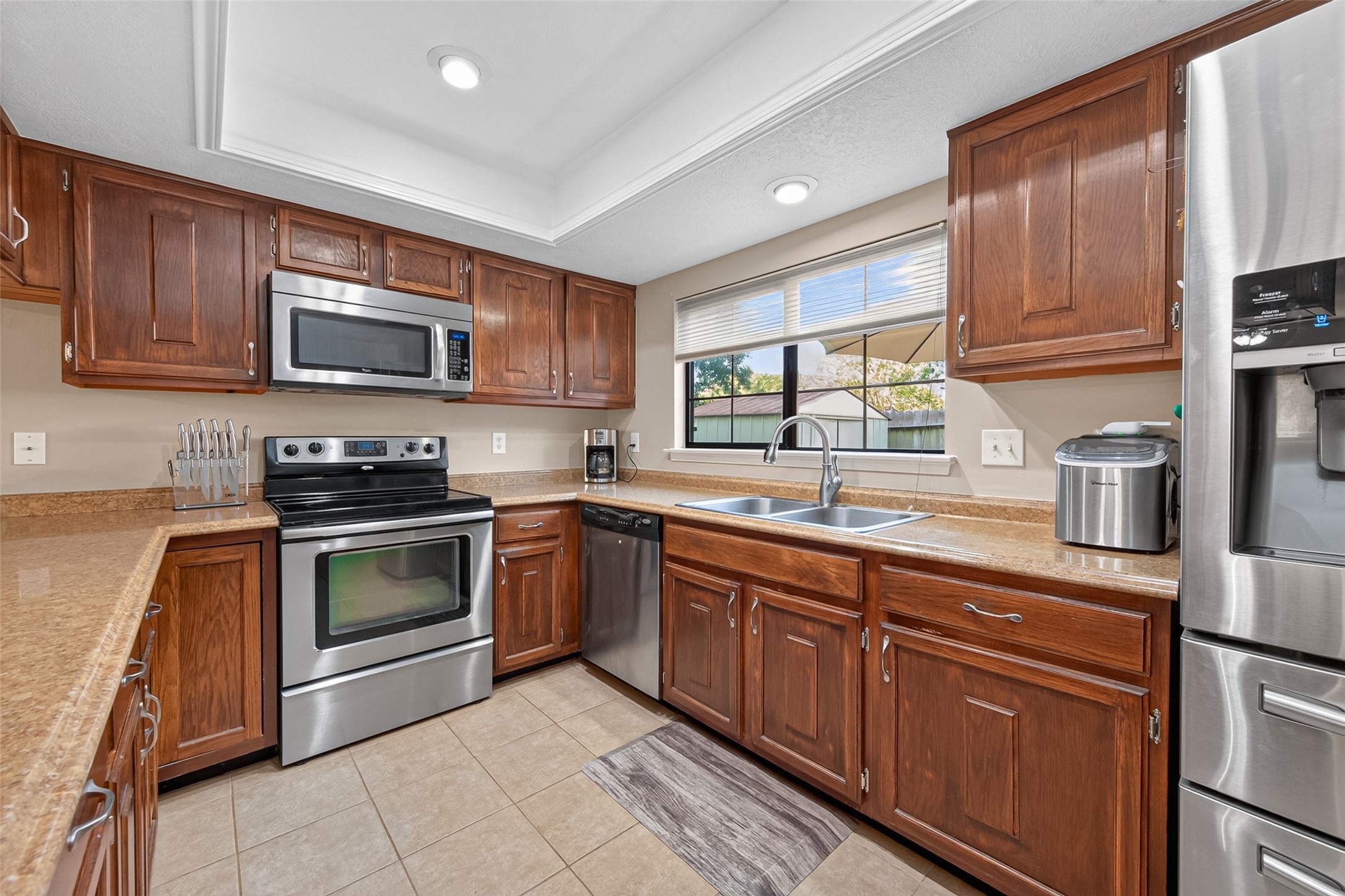 3119 Silver Falls Drive Property Photo 14