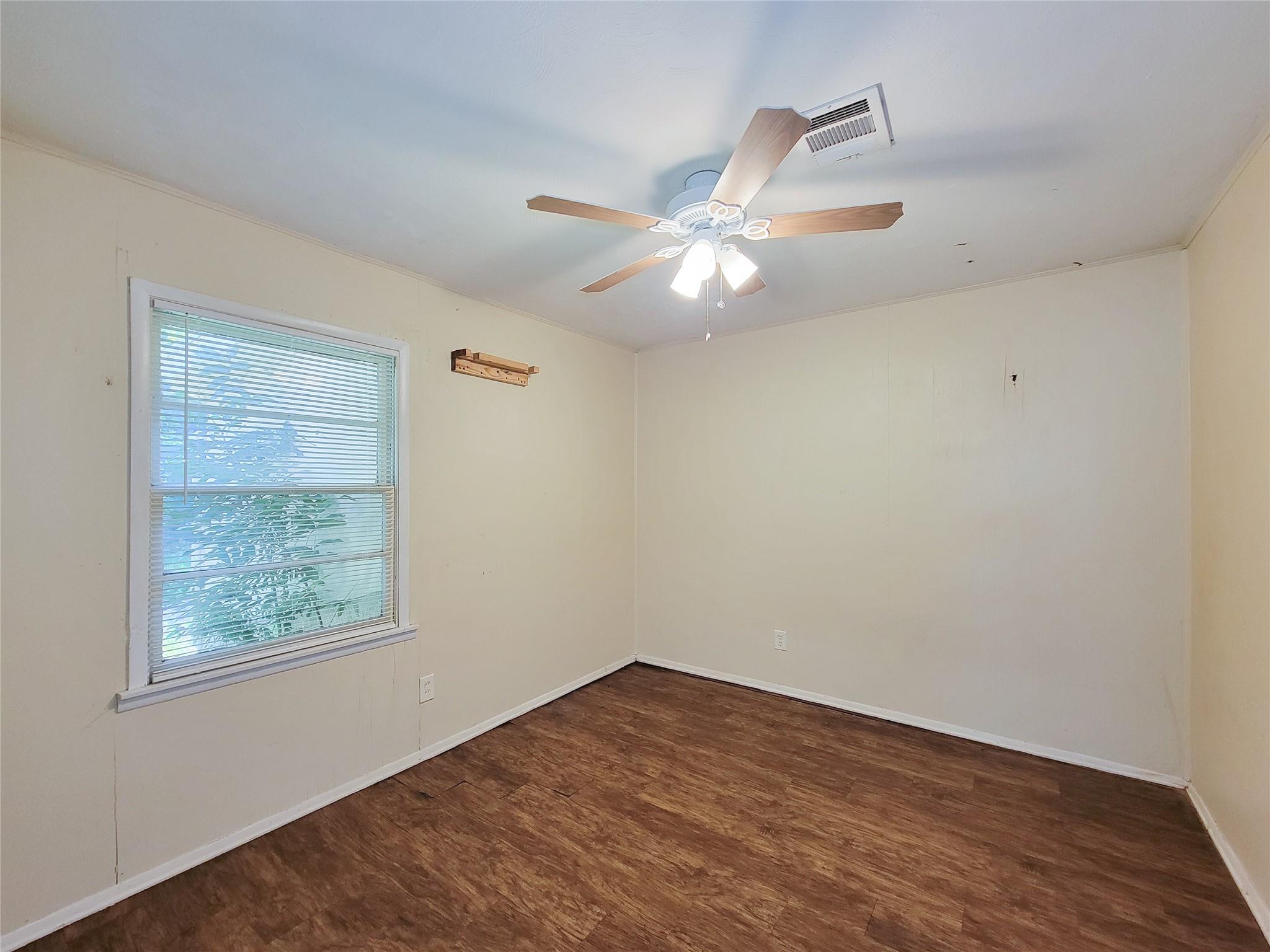 2005 Lenz Street Property Photo 13