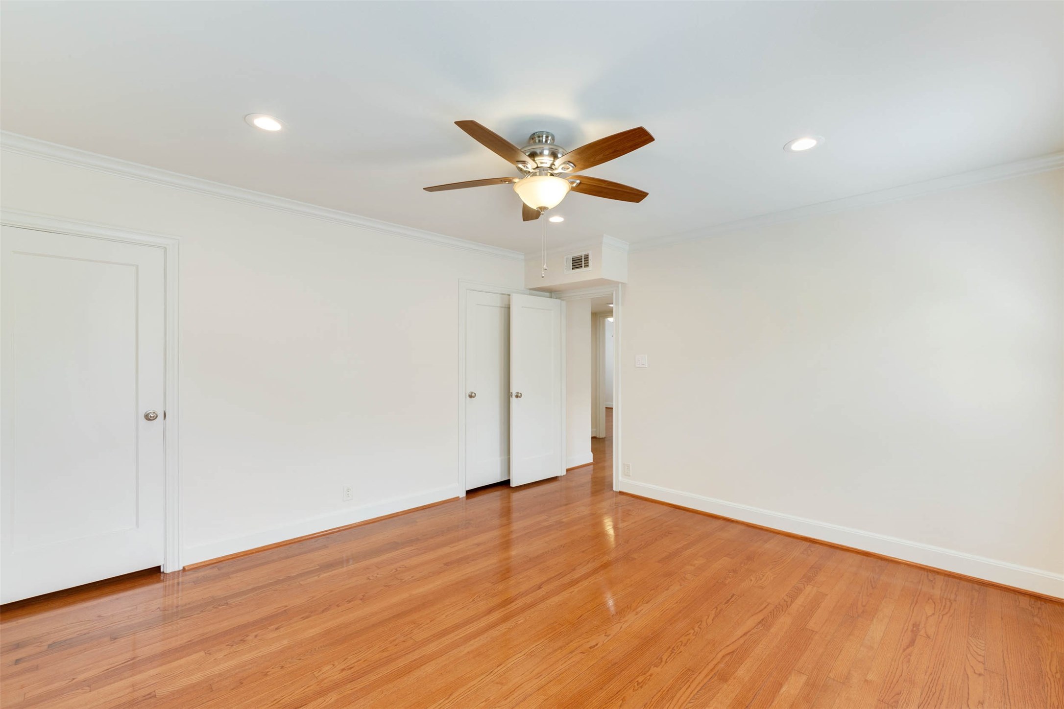 2343 Shakespeare Street 1 Property Photo 16