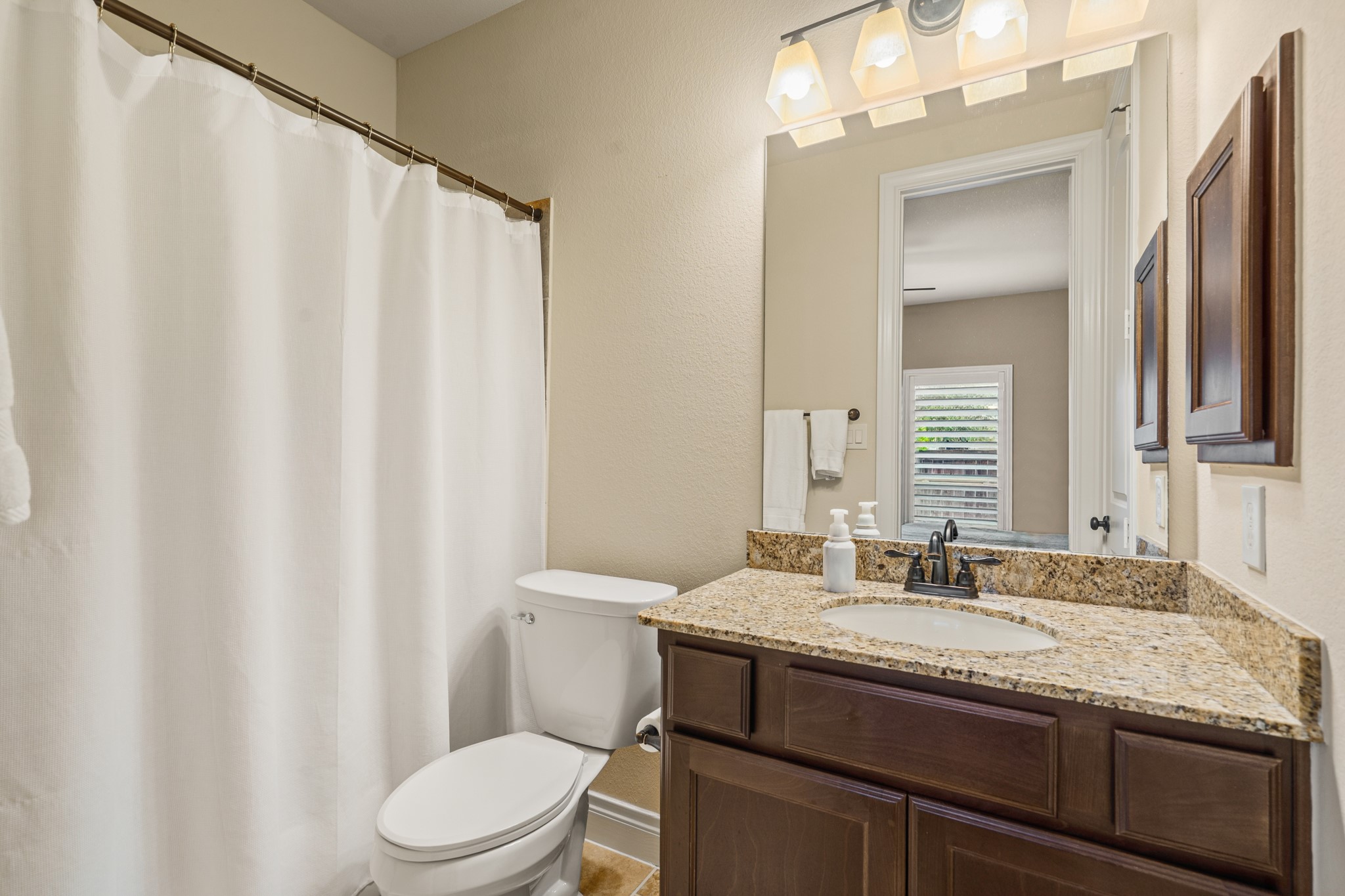 1607 Quail Ridge Drive Property Photo 21