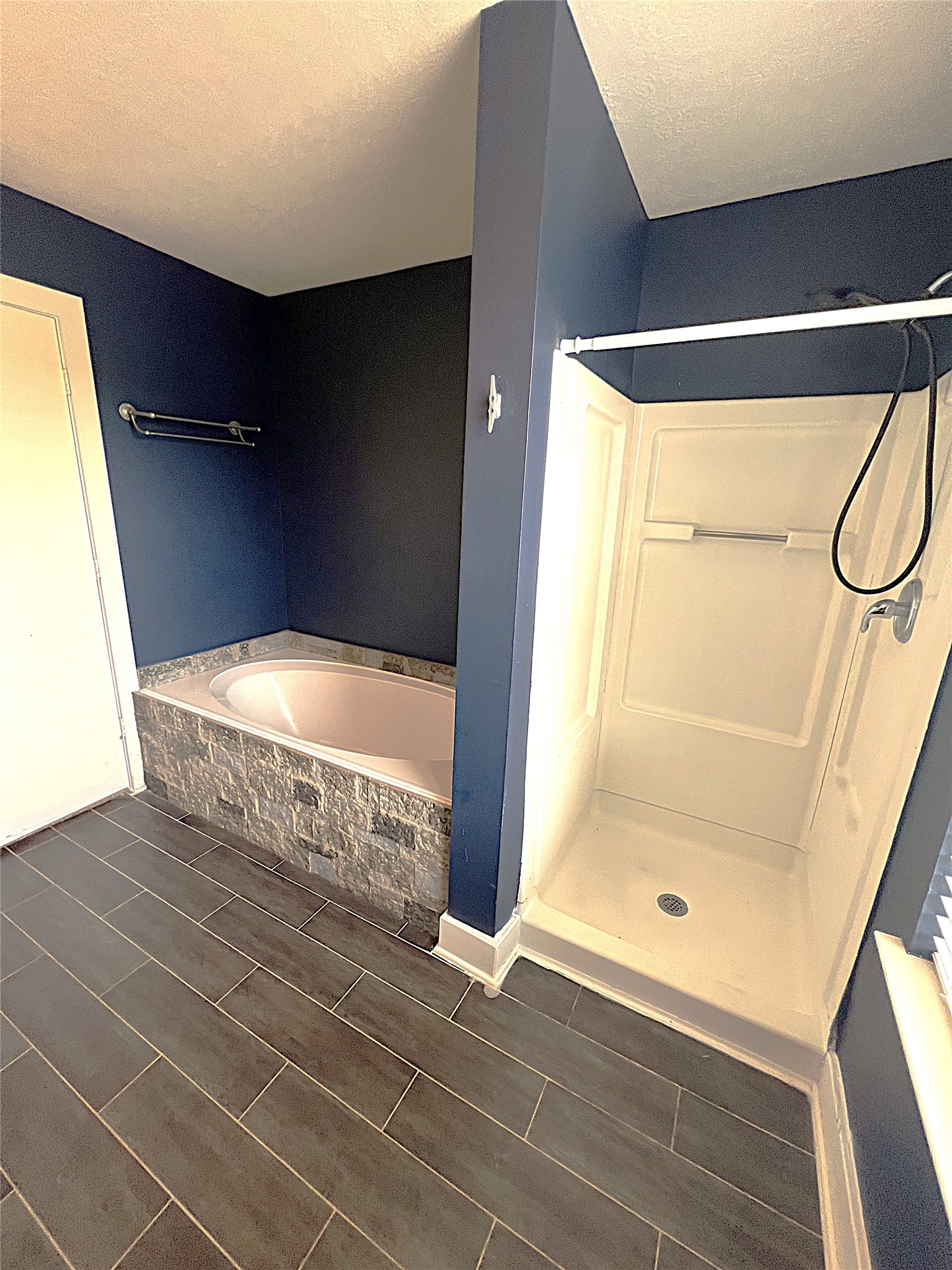 6819 Kingwood Glen Drive Property Photo 22