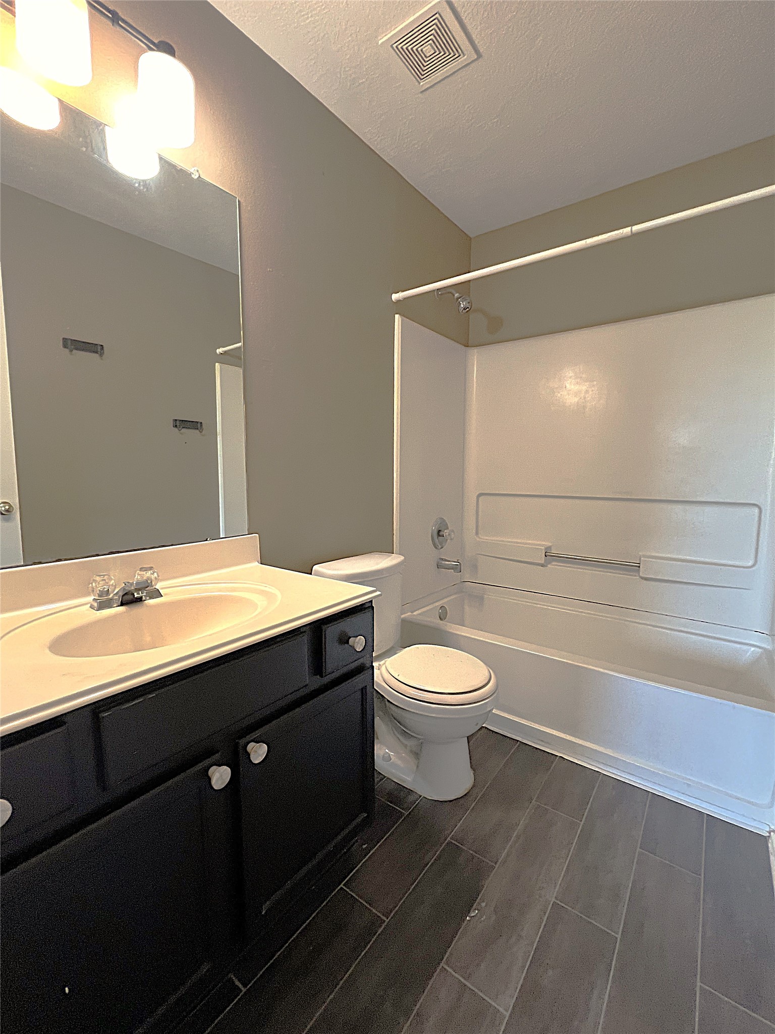 6819 Kingwood Glen Drive Property Photo 25