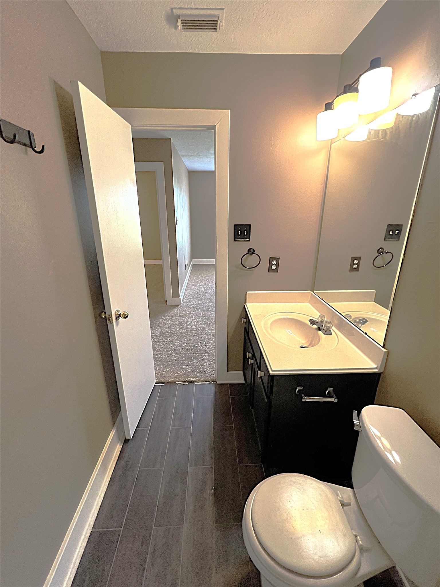 6819 Kingwood Glen Drive Property Photo 26