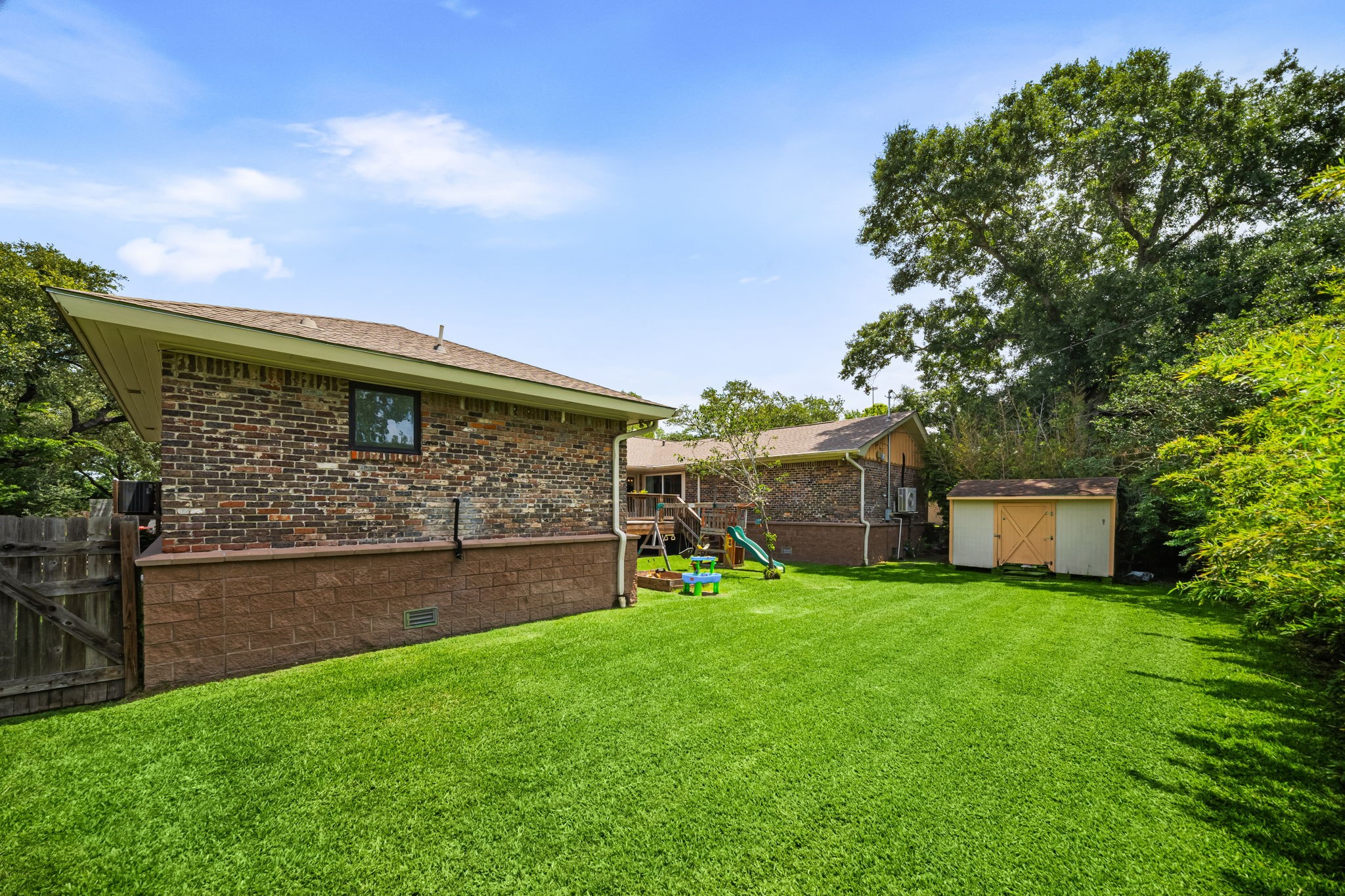 4903 Heatherglen Drive Property Photo 36