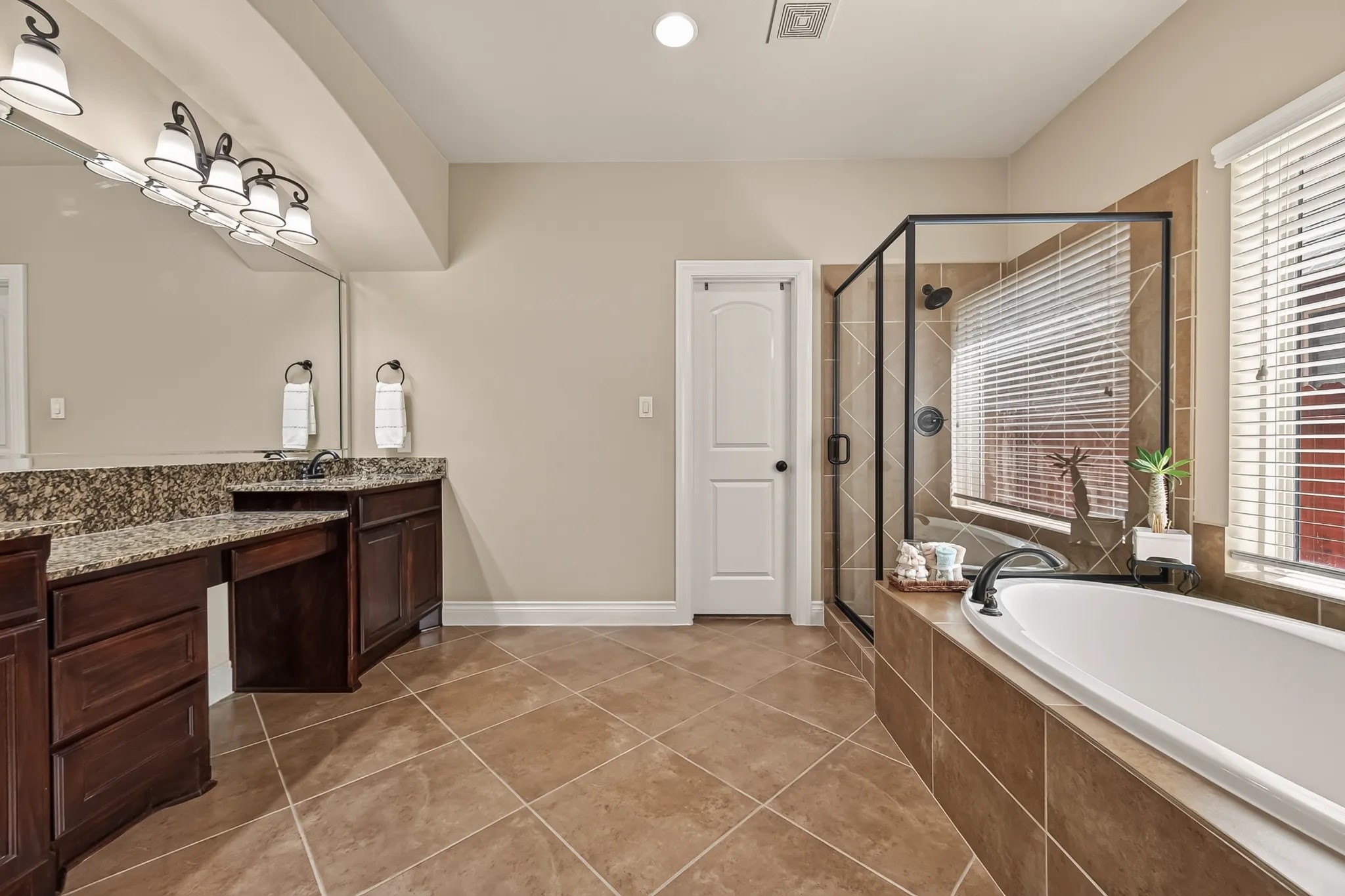 3422 Herons Pointe Lane Property Photo 24