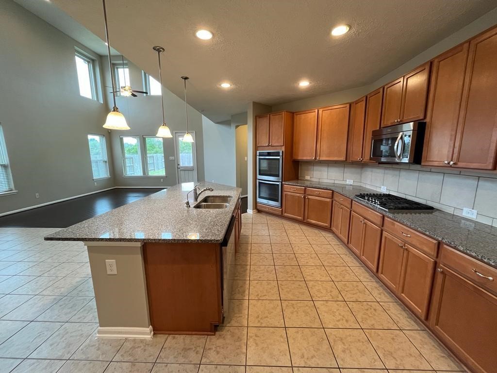 28639 Cranford Sage Lane Property Photo 6