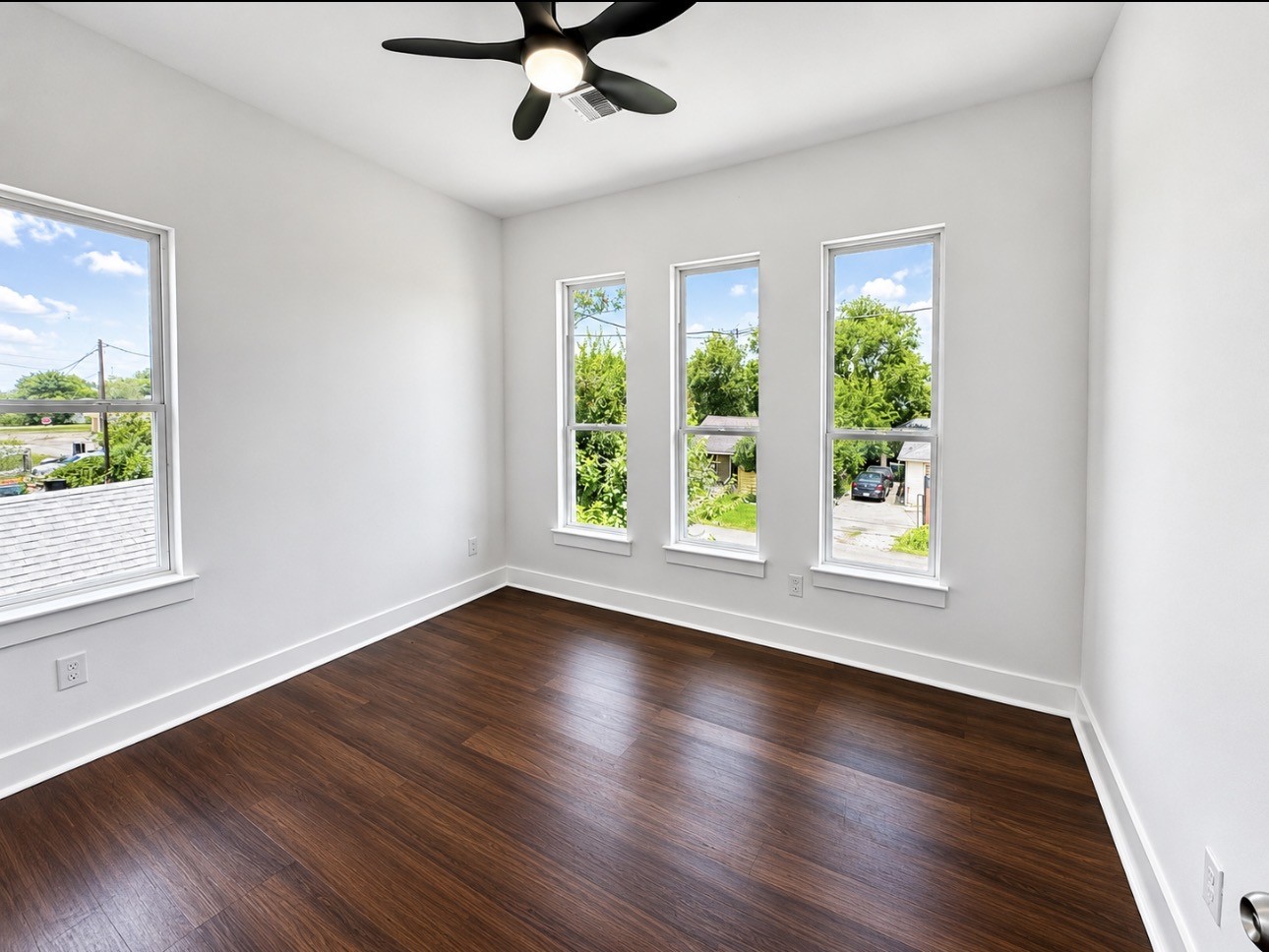 7938 Angus Street Property Photo 12