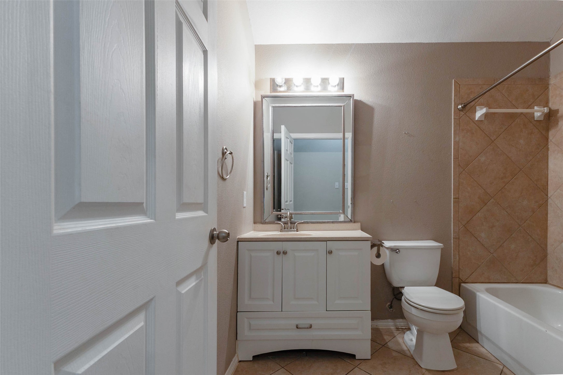 16510 Brightling Lane Property Photo 16