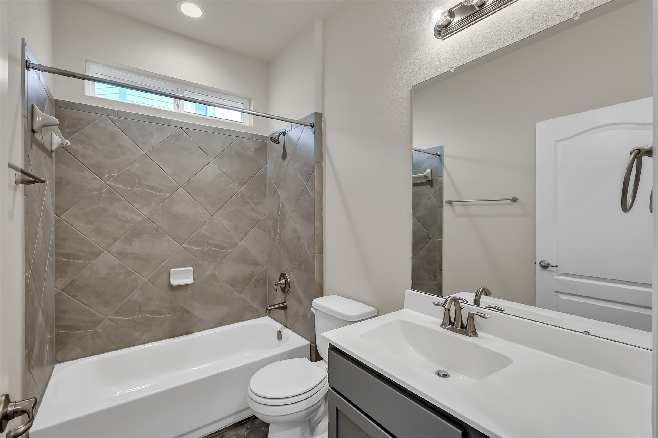 206 Brazos Drive Property Photo 18