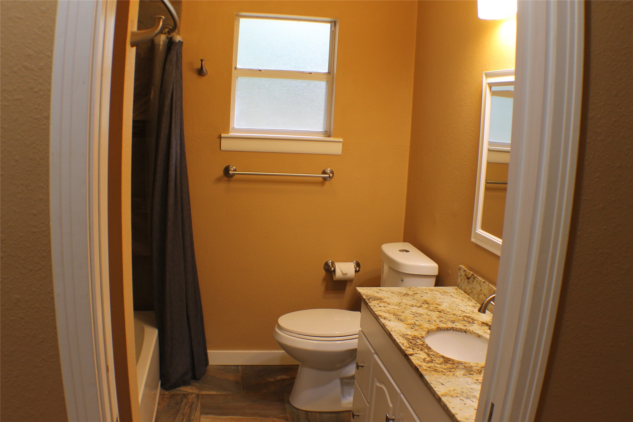 808 E Tom Green Street Property Photo 9