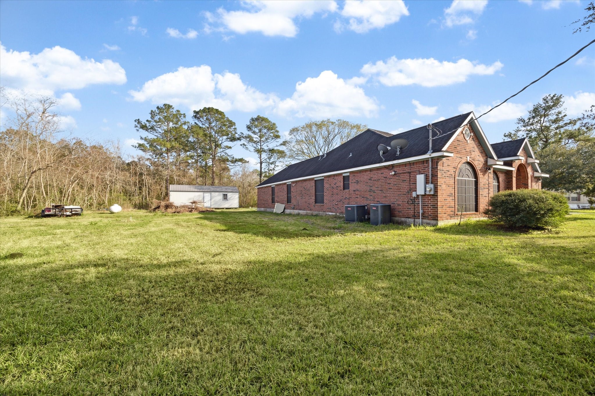 96 County Road 4905 Property Photo 2