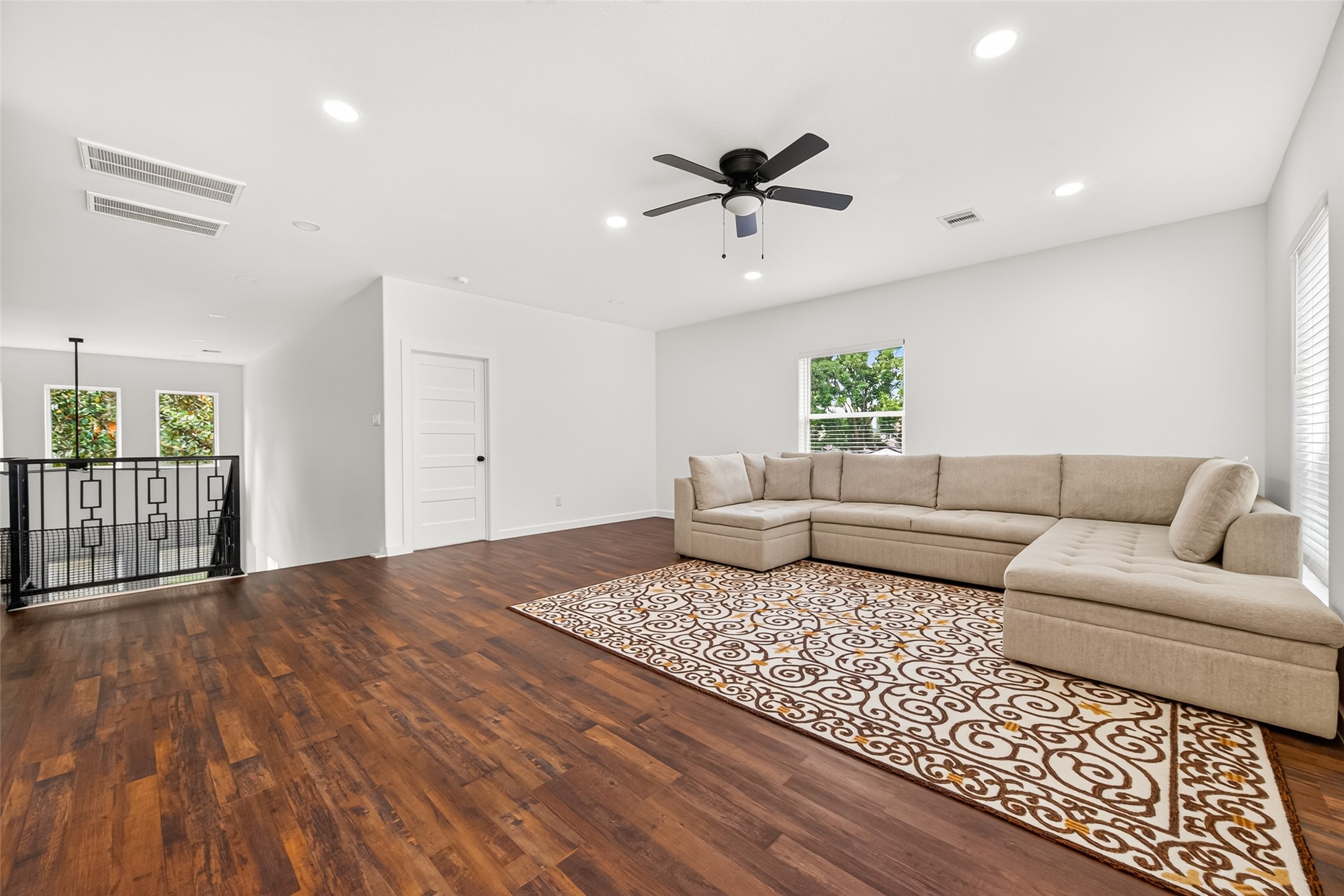 14807 Wallach Drive Property Photo 37