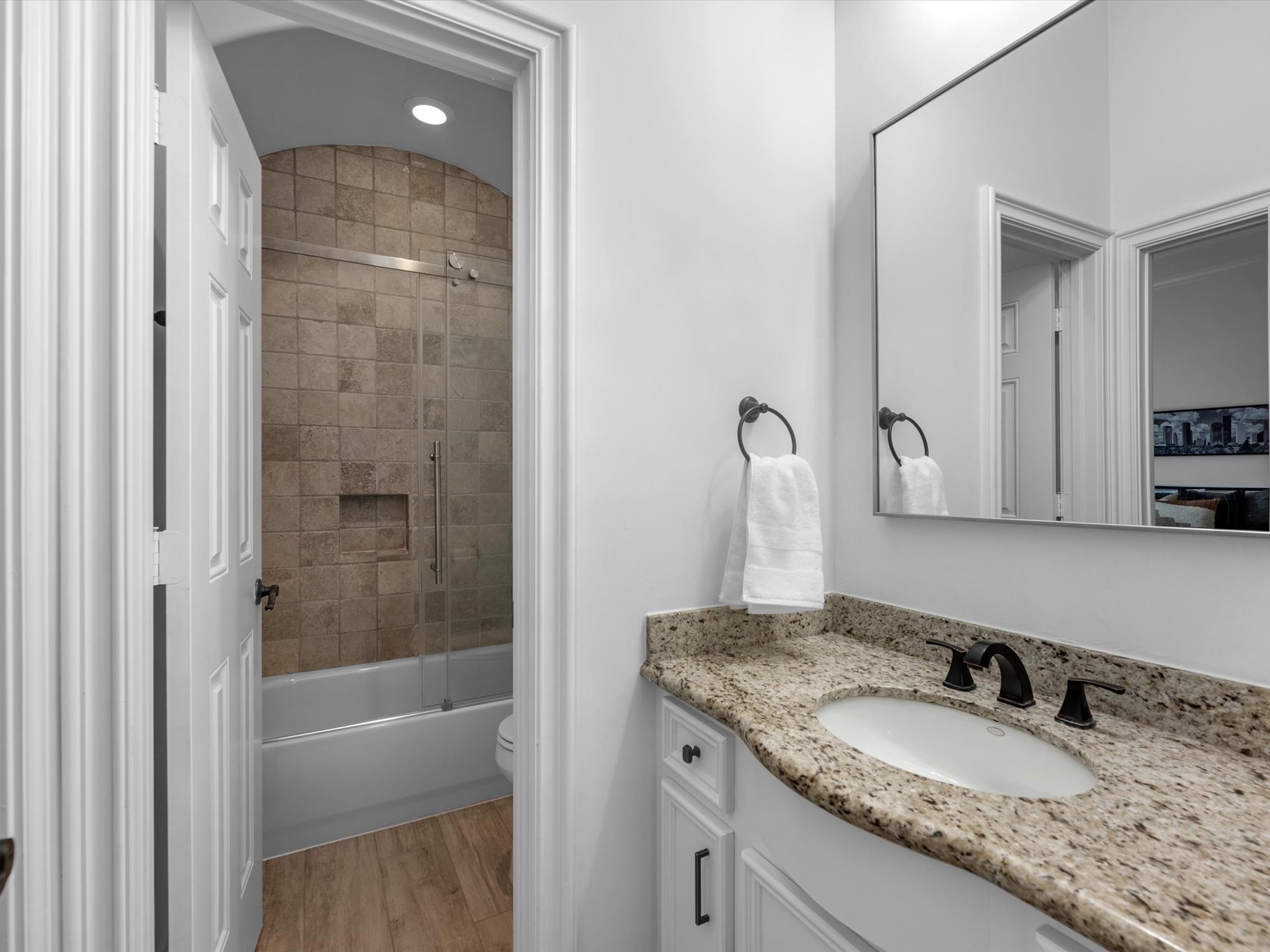 5411 Aspen Street Property Photo 33