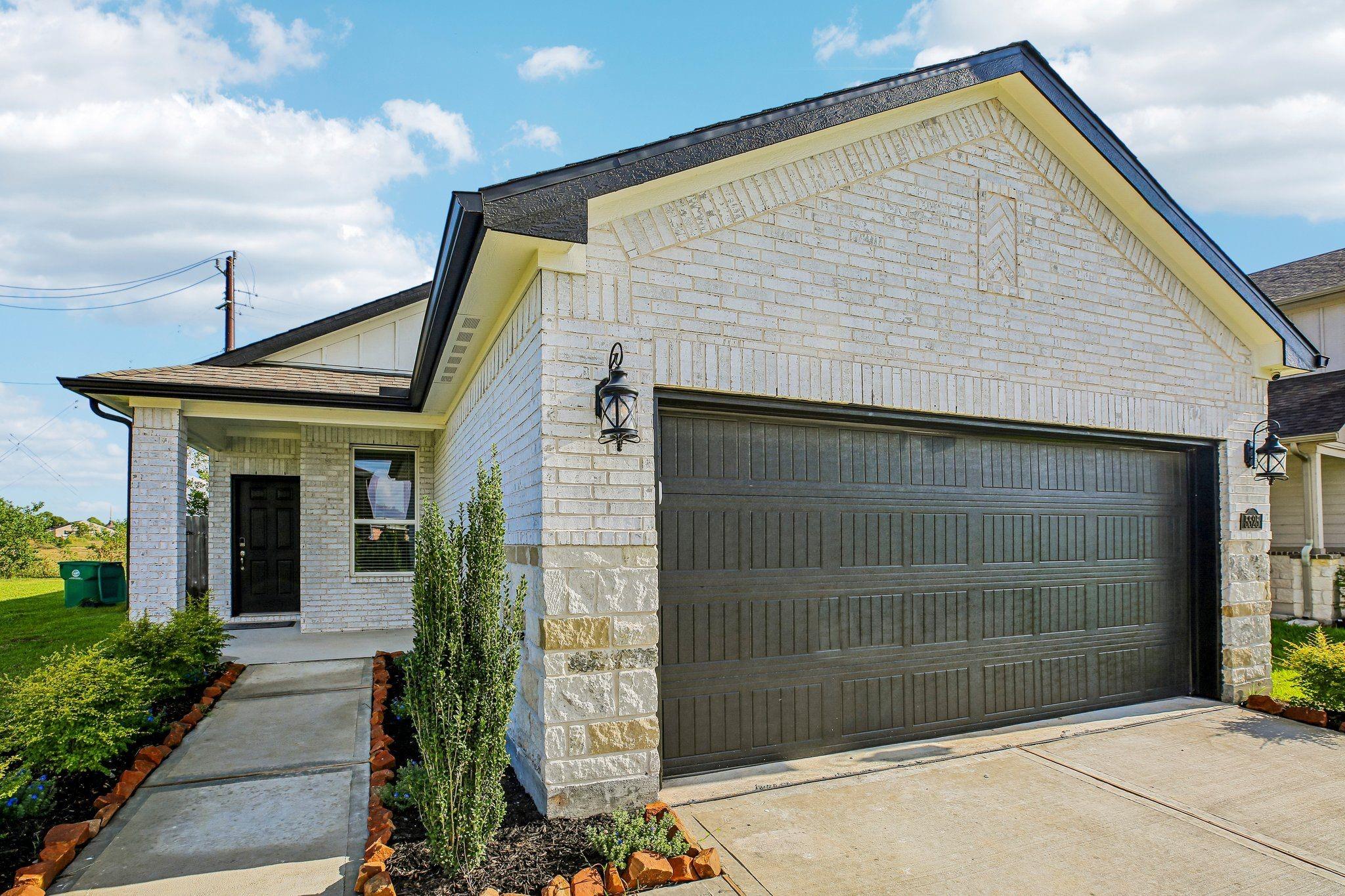 5525 Madden Lane, Houston Tx 77048 Property Photo 1